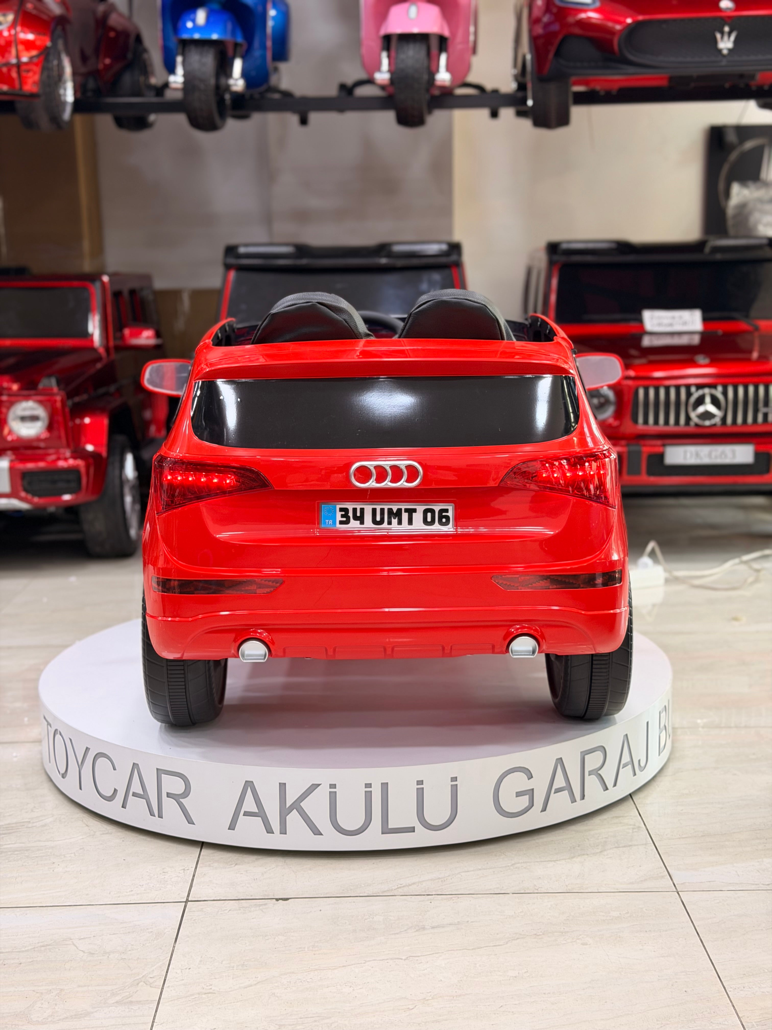 AUDİ AKÜLÜ ARABA 12W 0-6 YAŞ KIRMIZI