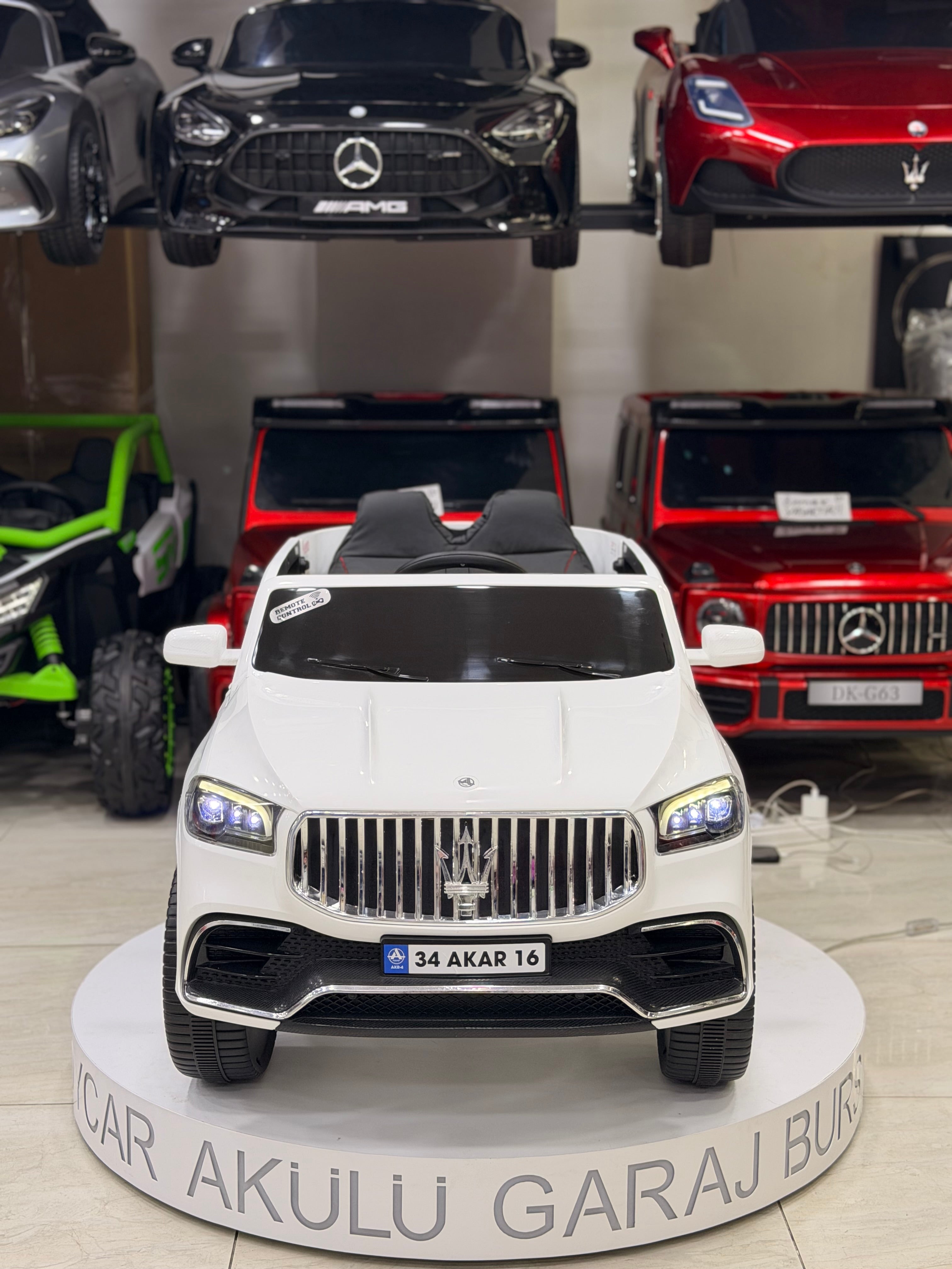 MASERATİ AKÜLÜ ARABA 12W 0-6 YAŞ BEYAZ