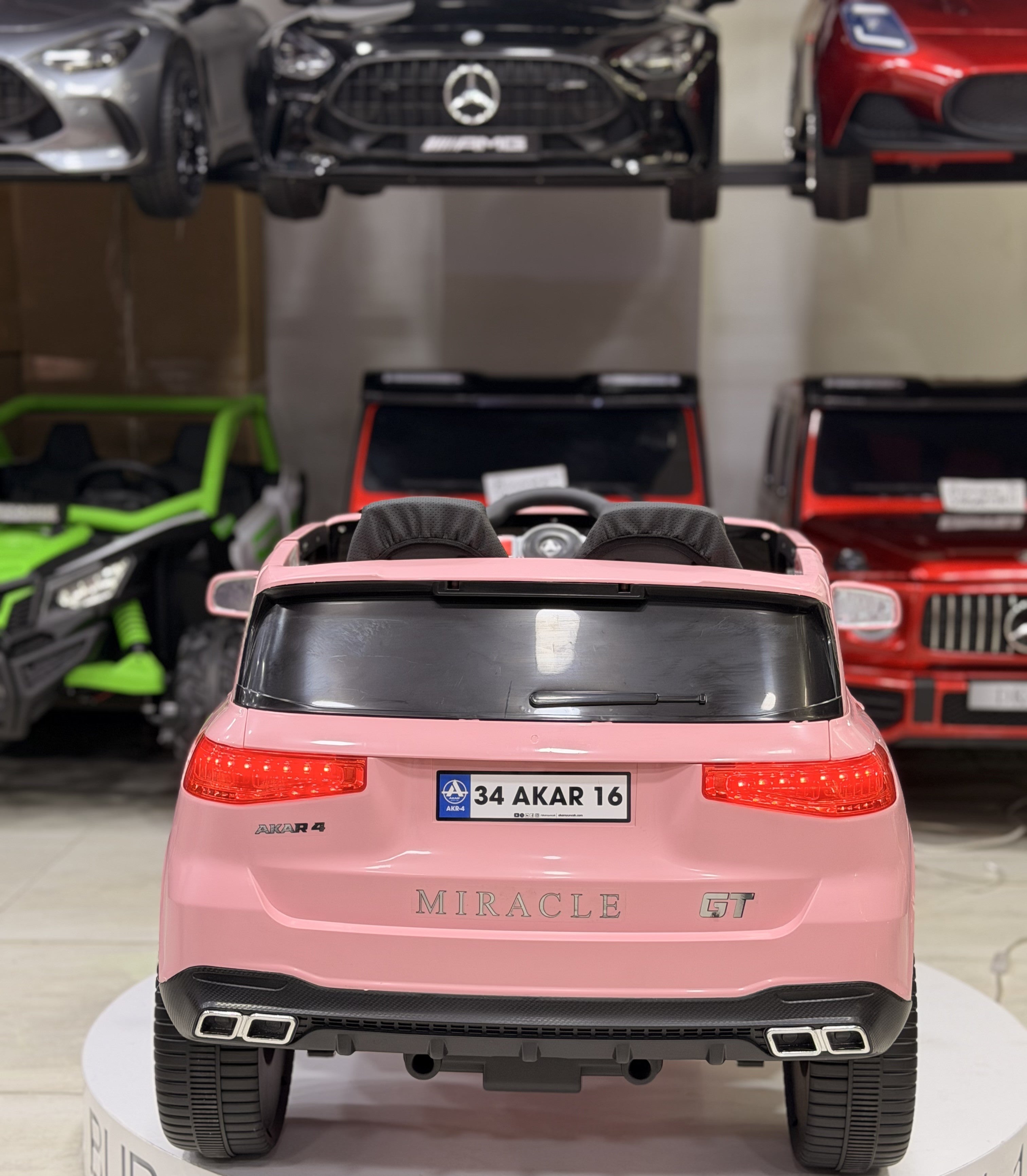 MASERATİ AKÜLÜ ARABA 12W 0-6 YAŞ PEMBE