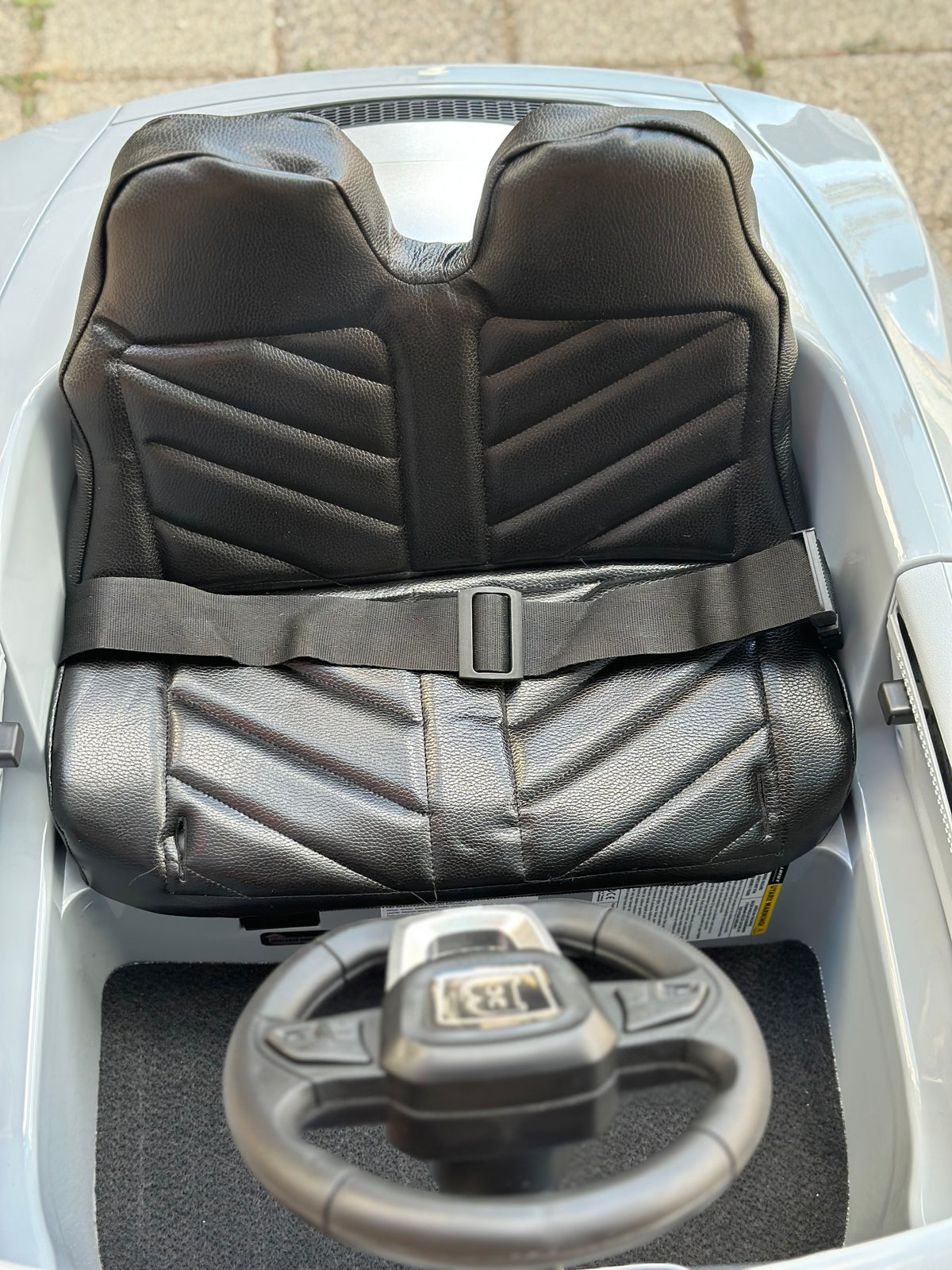 AUDİ AKÜLÜ ARABA 12W 0-6 YAŞ GRİ