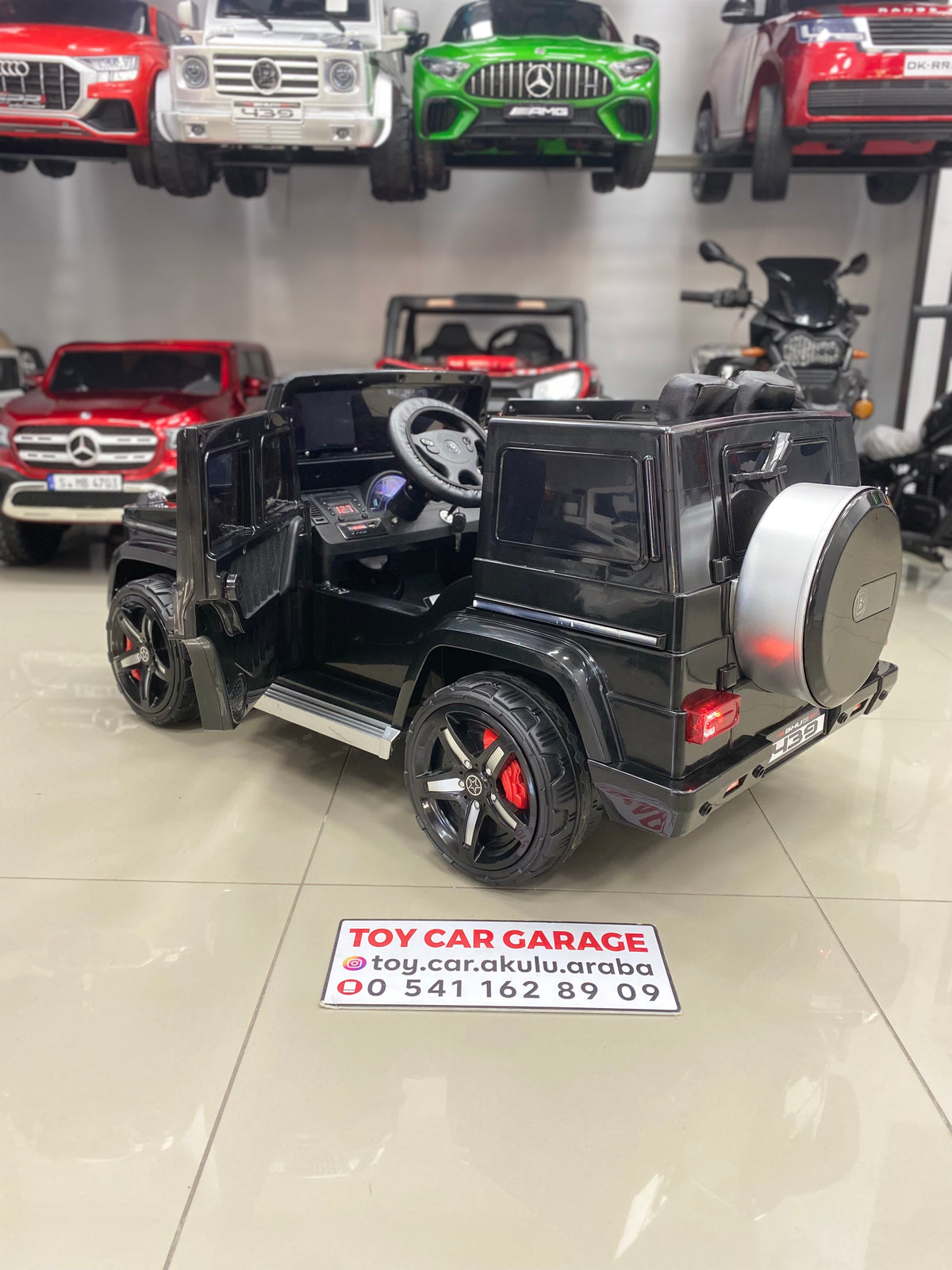 BRABUS AKÜLÜ ARABA 12W 0-6 YAŞ SİYAH