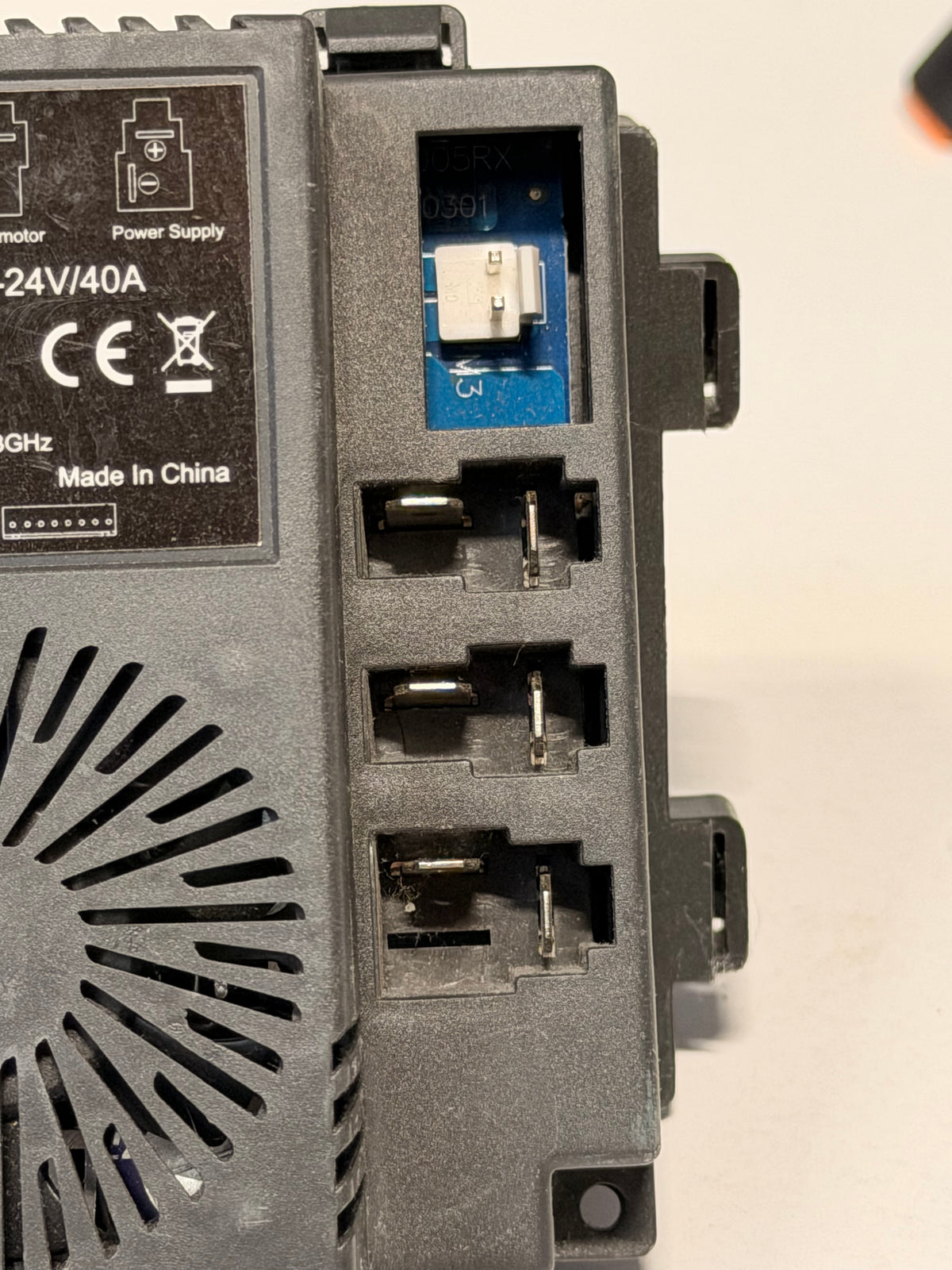 24 VOLT AKÜLÜ ARABA ANAKART HY2005RX-24V/40A