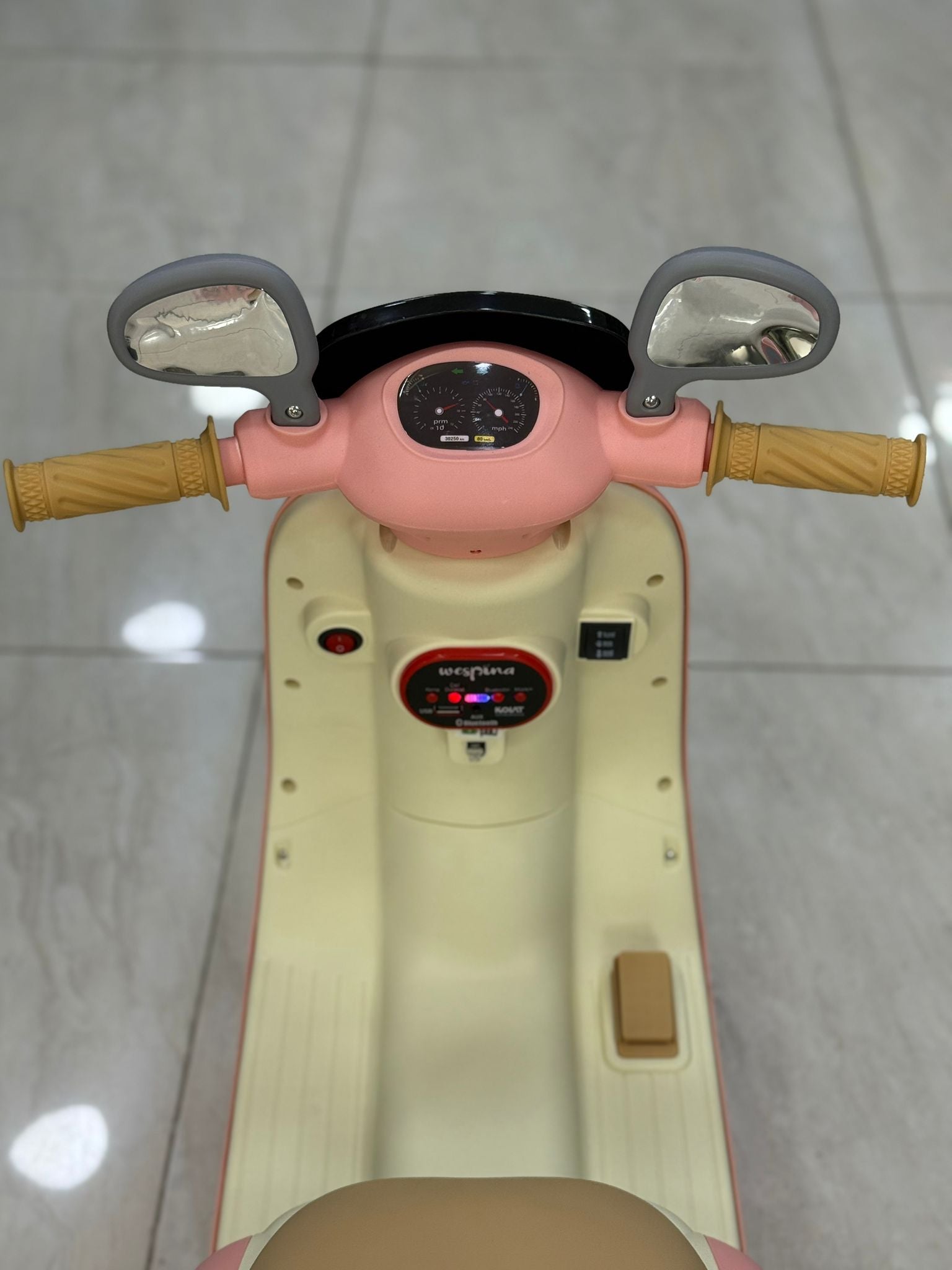 WESPİNA AKÜLÜ MOTOR 6W 0-4 YAŞ PEMBE