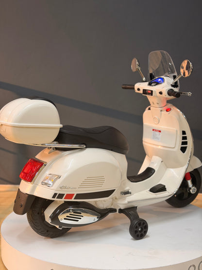 ORJİNAL VESPA AKÜLÜ MOTOR 12W  3-6 YAŞ  KREM