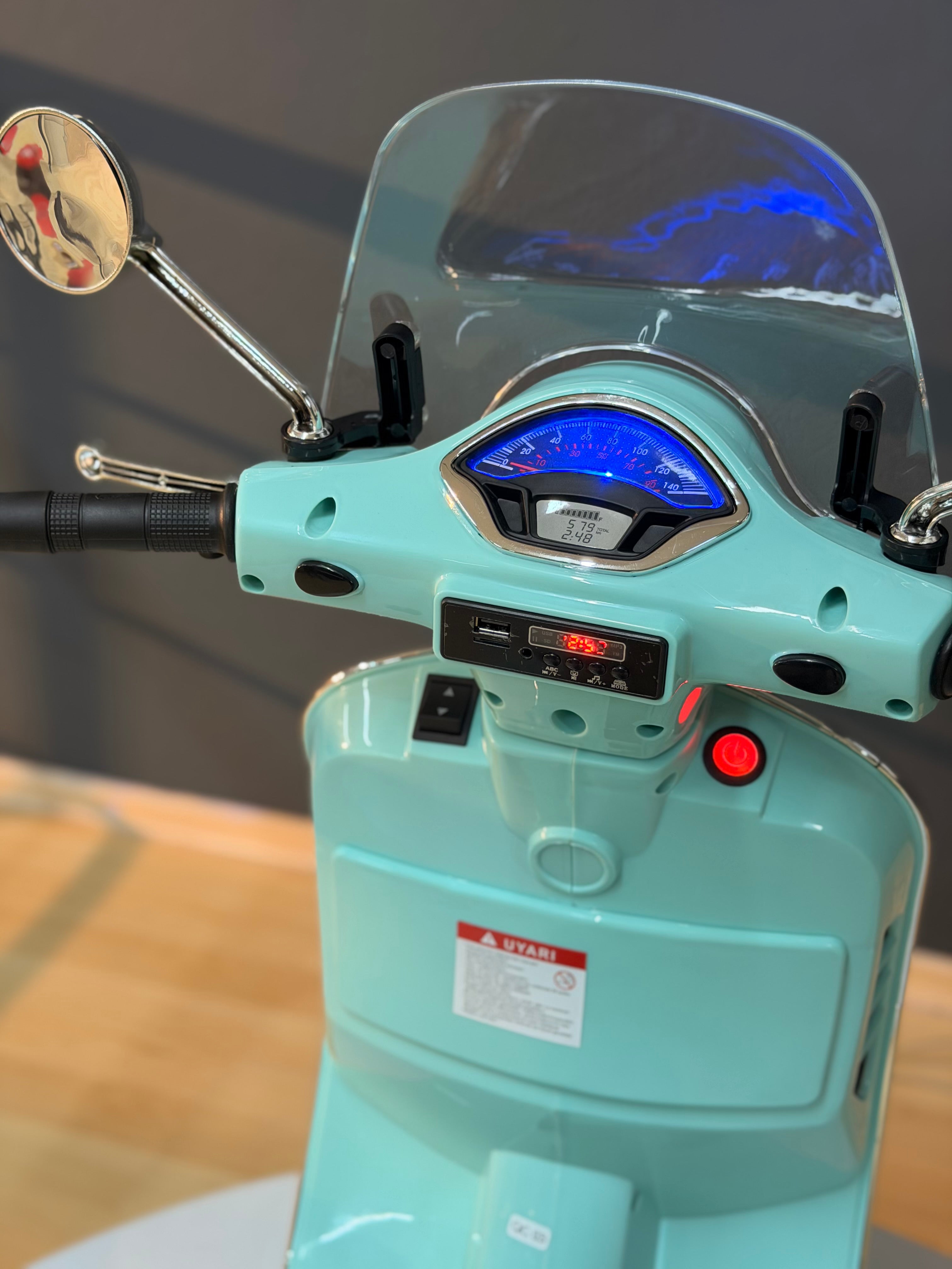 ORJİNAL VESPA AKÜLÜ MOTOR 12W 3-6 YAŞ TURKUAZ
