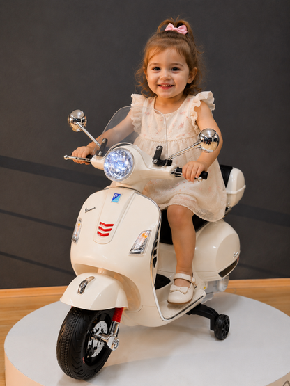 ORJİNAL VESPA AKÜLÜ MOTOR 12W  3-6 YAŞ  KREM
