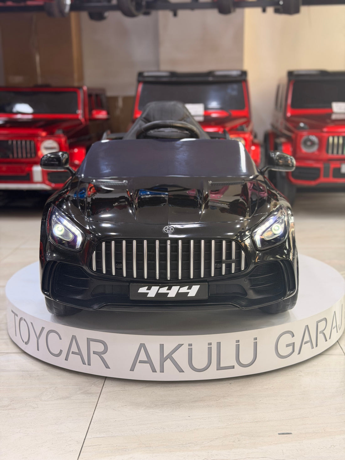 MERCEDES AKÜLÜ ARABA EVA LASTİK 12W 0-6 YAŞ SİYAH