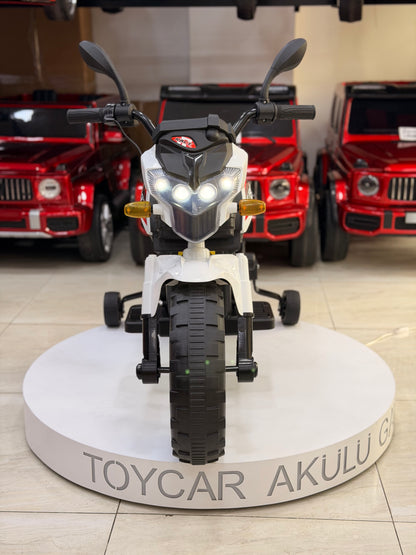 AKÜLÜ MOTOR 12W 3-9 YAŞ BEYAZ