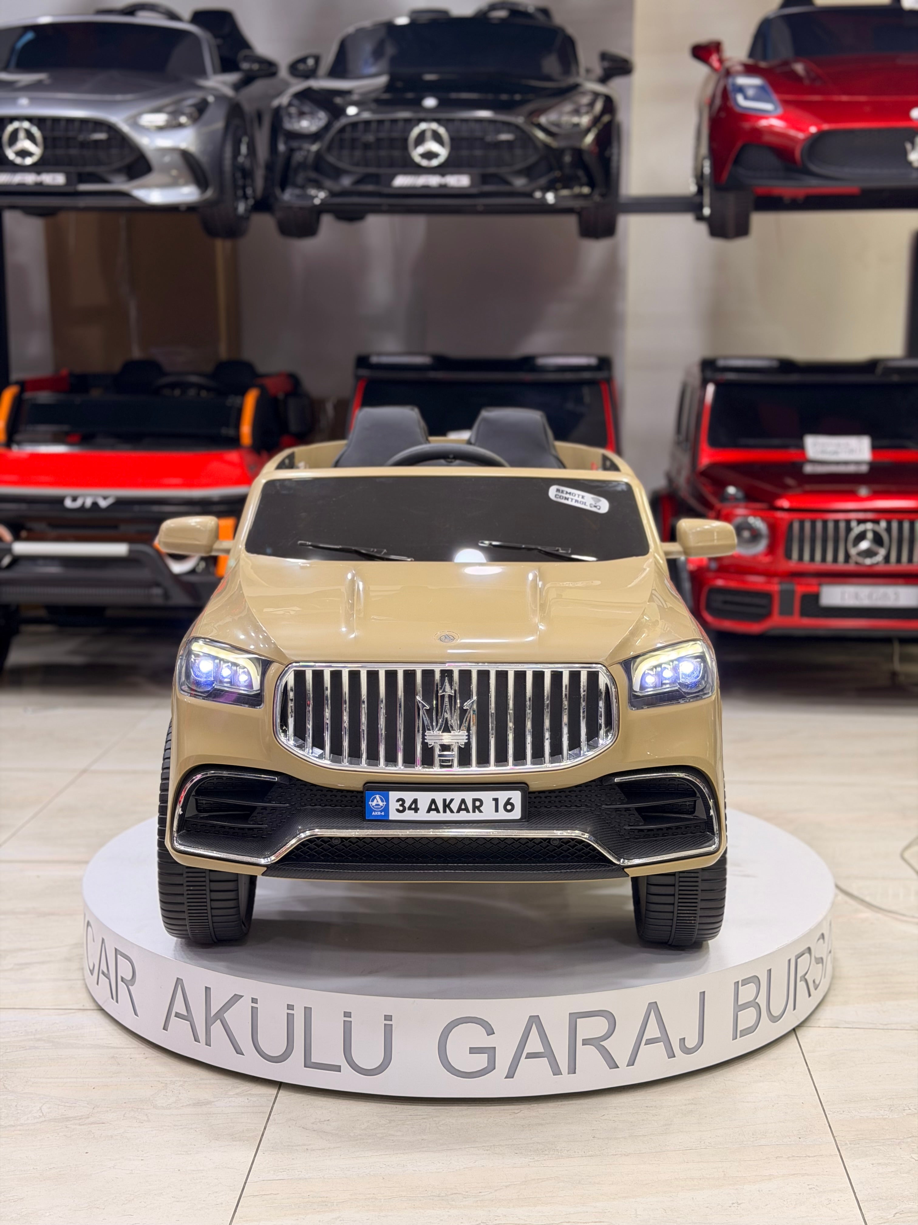 MASERATİ AKÜLÜ ARABA 12W 0-6 YAŞ KUM