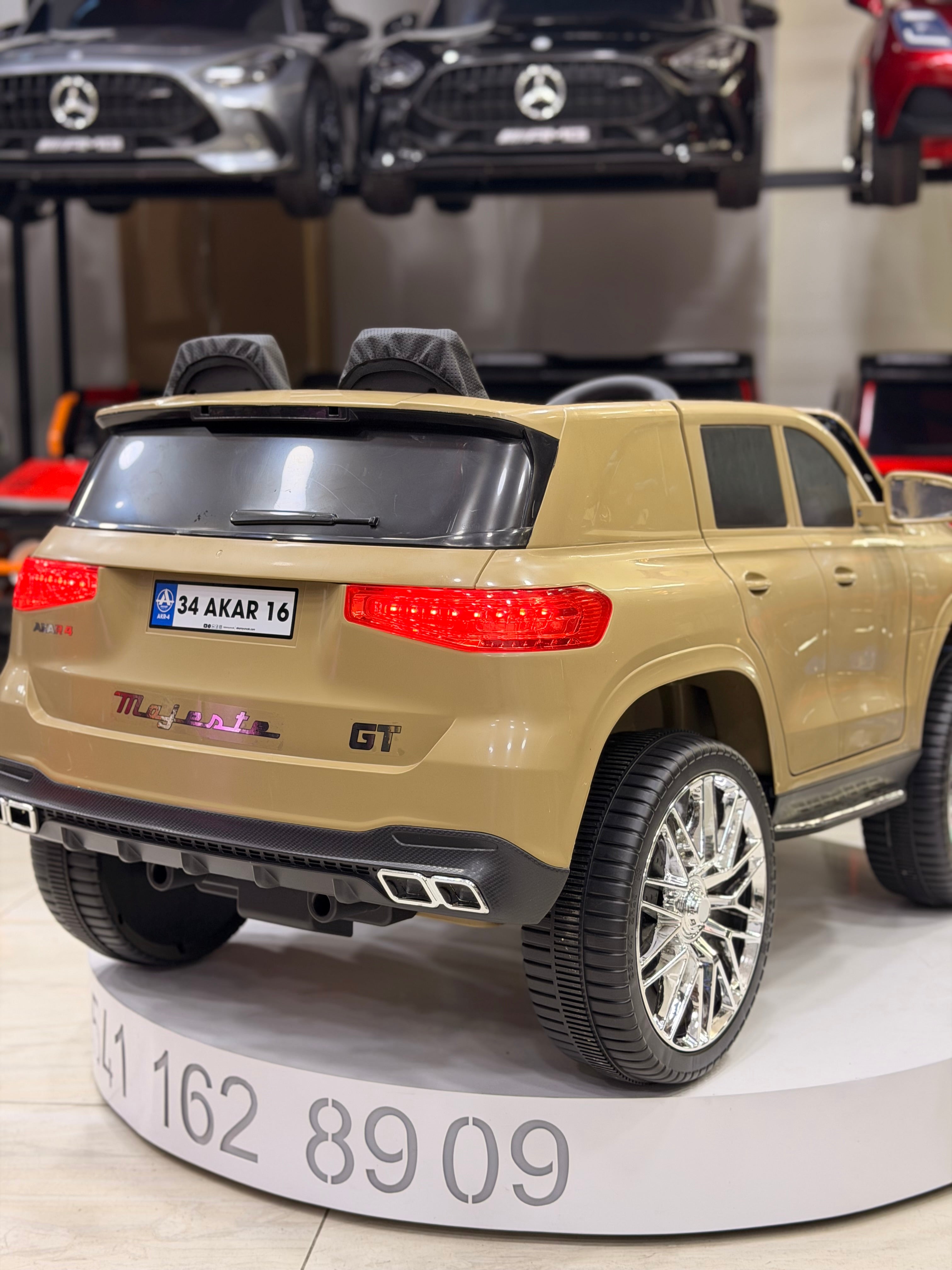 AUDİ AKÜLÜ ARABA 0-6 YAŞ KUM