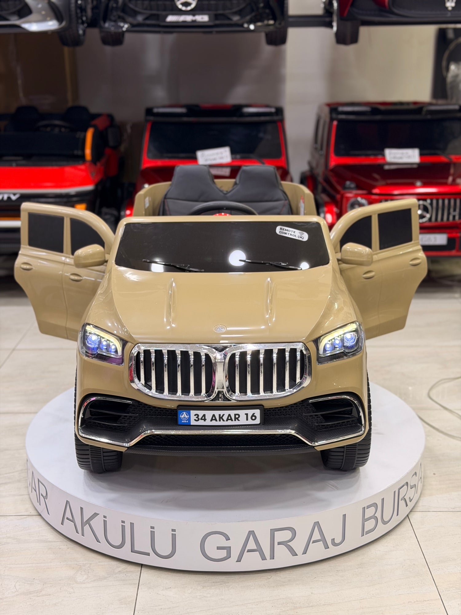 BMW AKÜLÜ ARABA 12W 0-6 YAŞ KUM