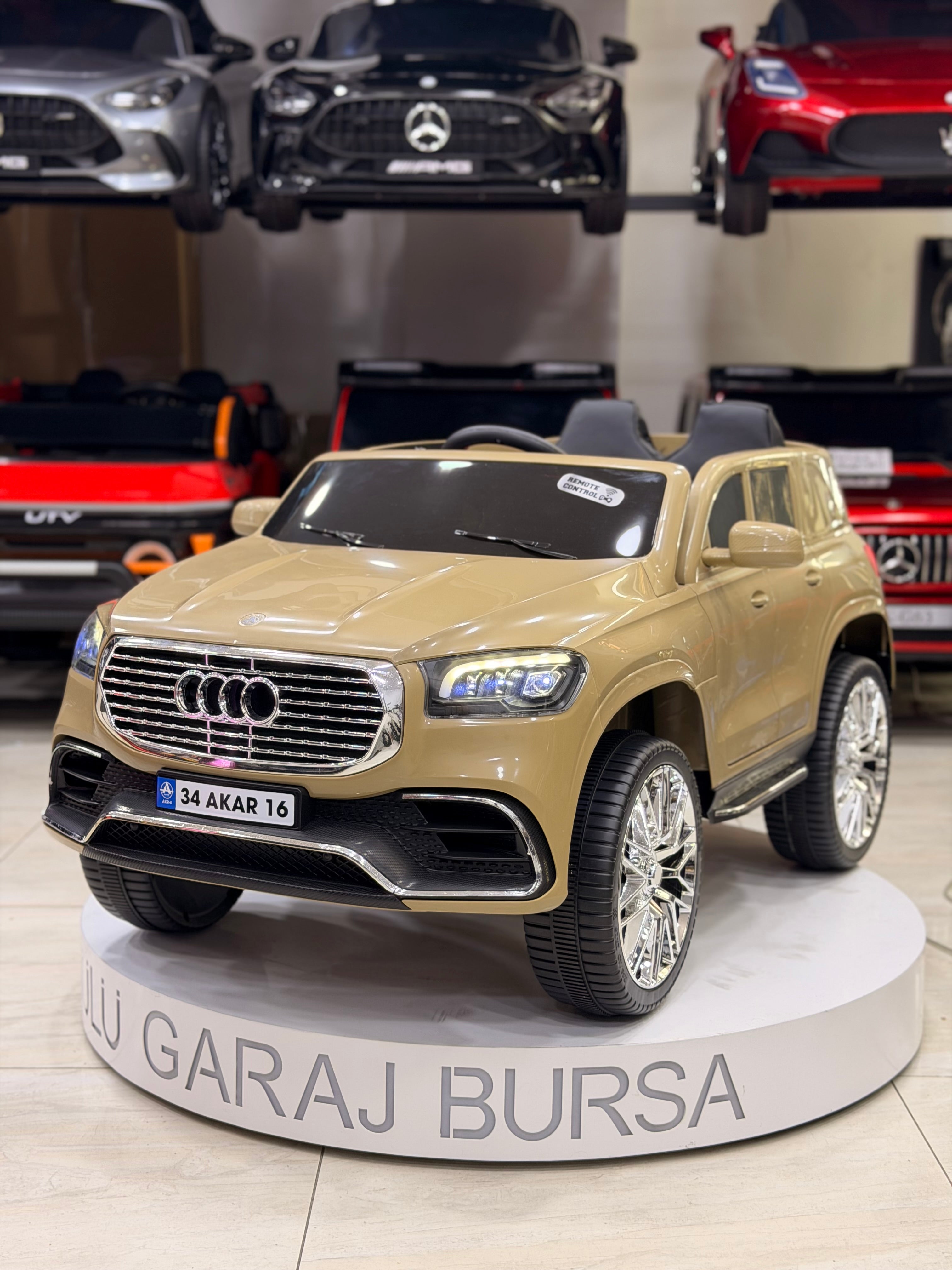 AUDİ AKÜLÜ ARABA 0-6 YAŞ KUM