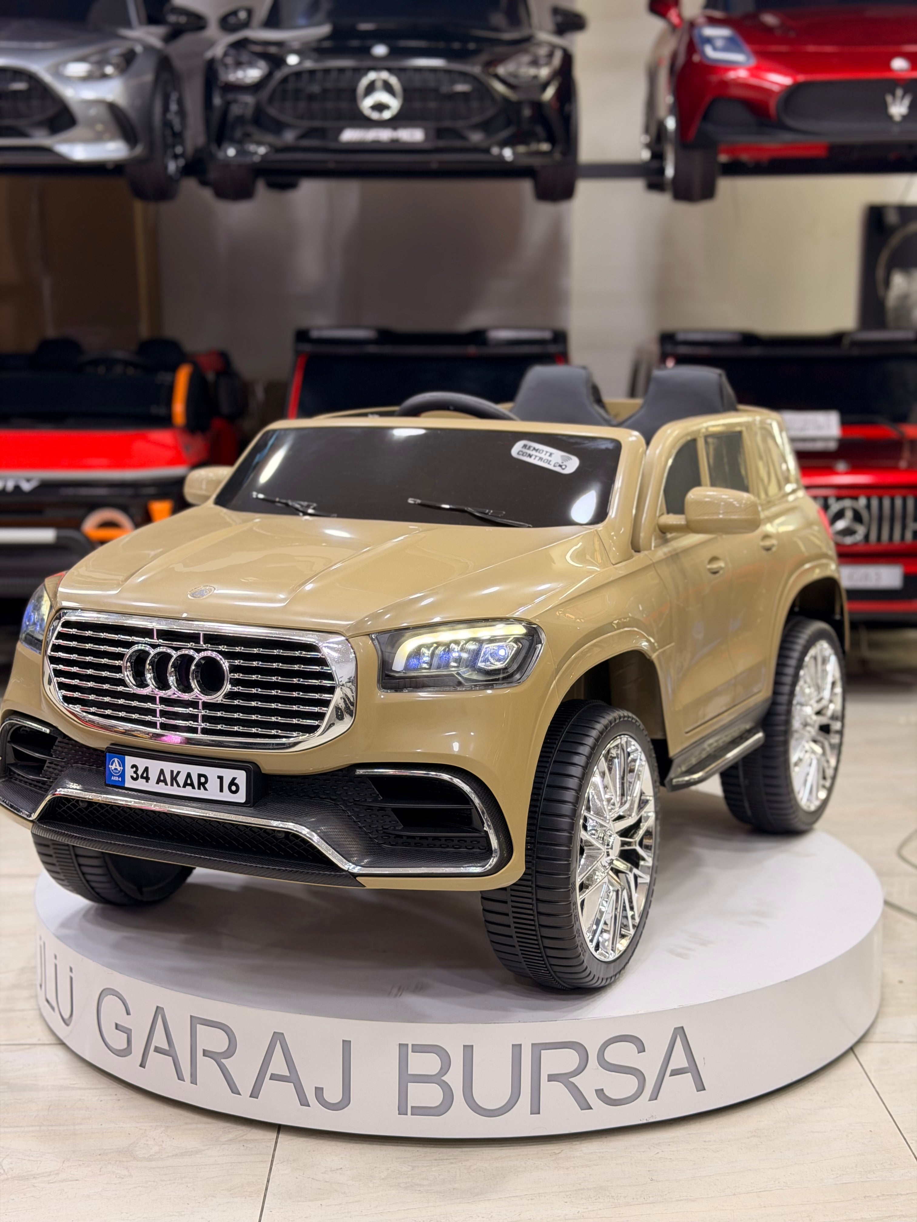 AUDİ AKÜLÜ ARABA 0-6 YAŞ KUM