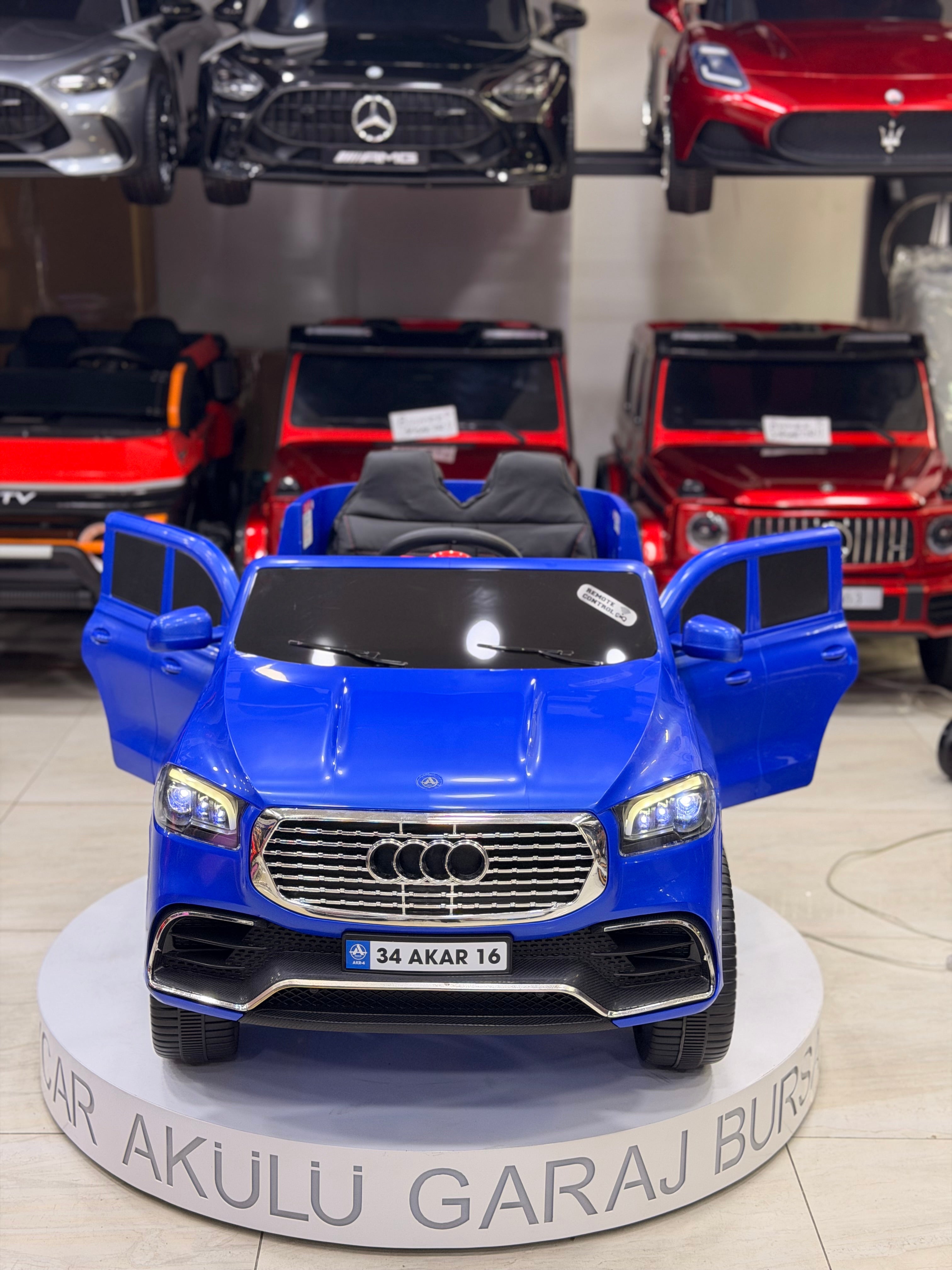 AUDİ AKÜLÜ ARABA 0-6 YAŞ MAVİ