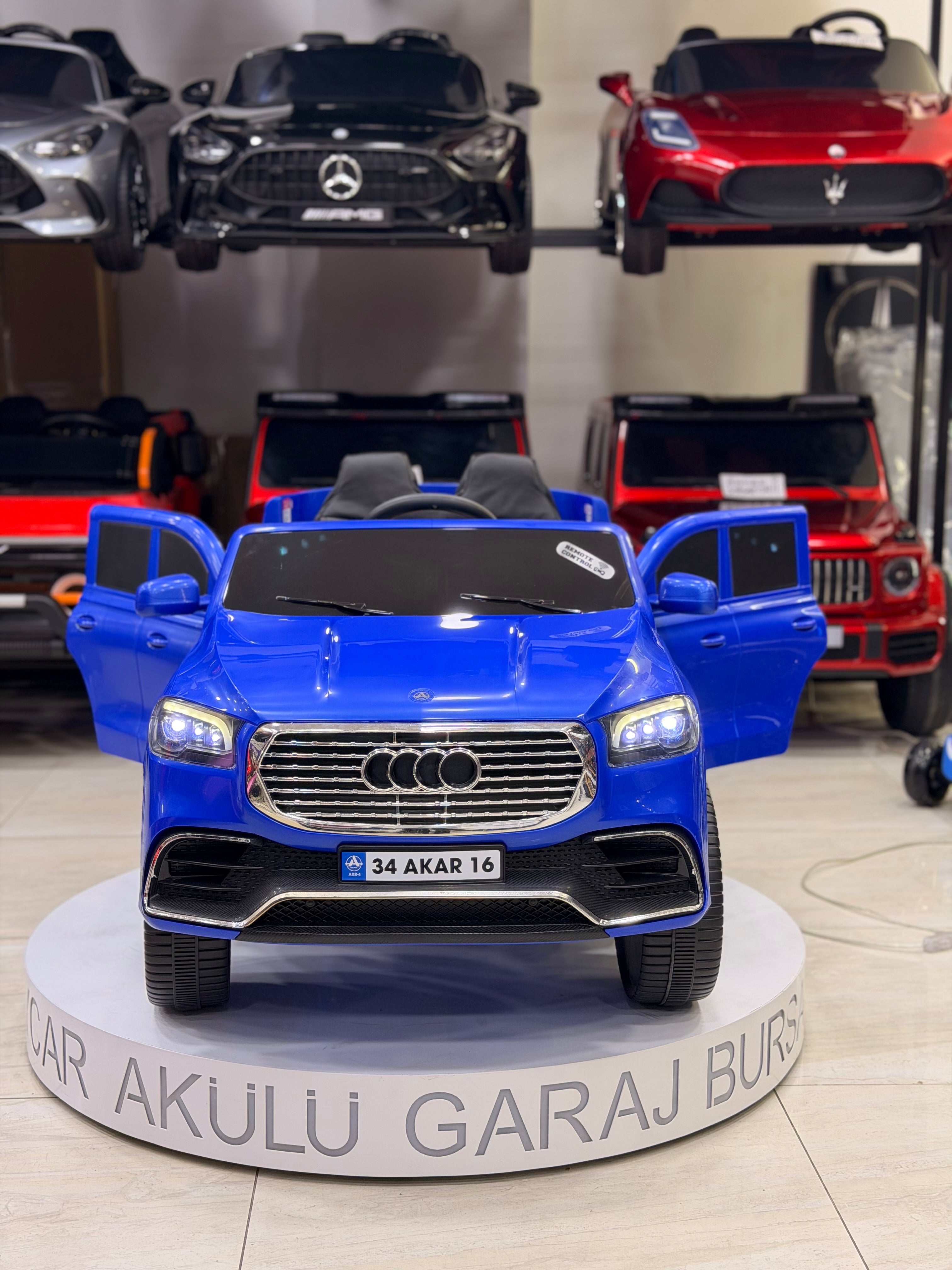 AUDİ AKÜLÜ ARABA 0-6 YAŞ MAVİ