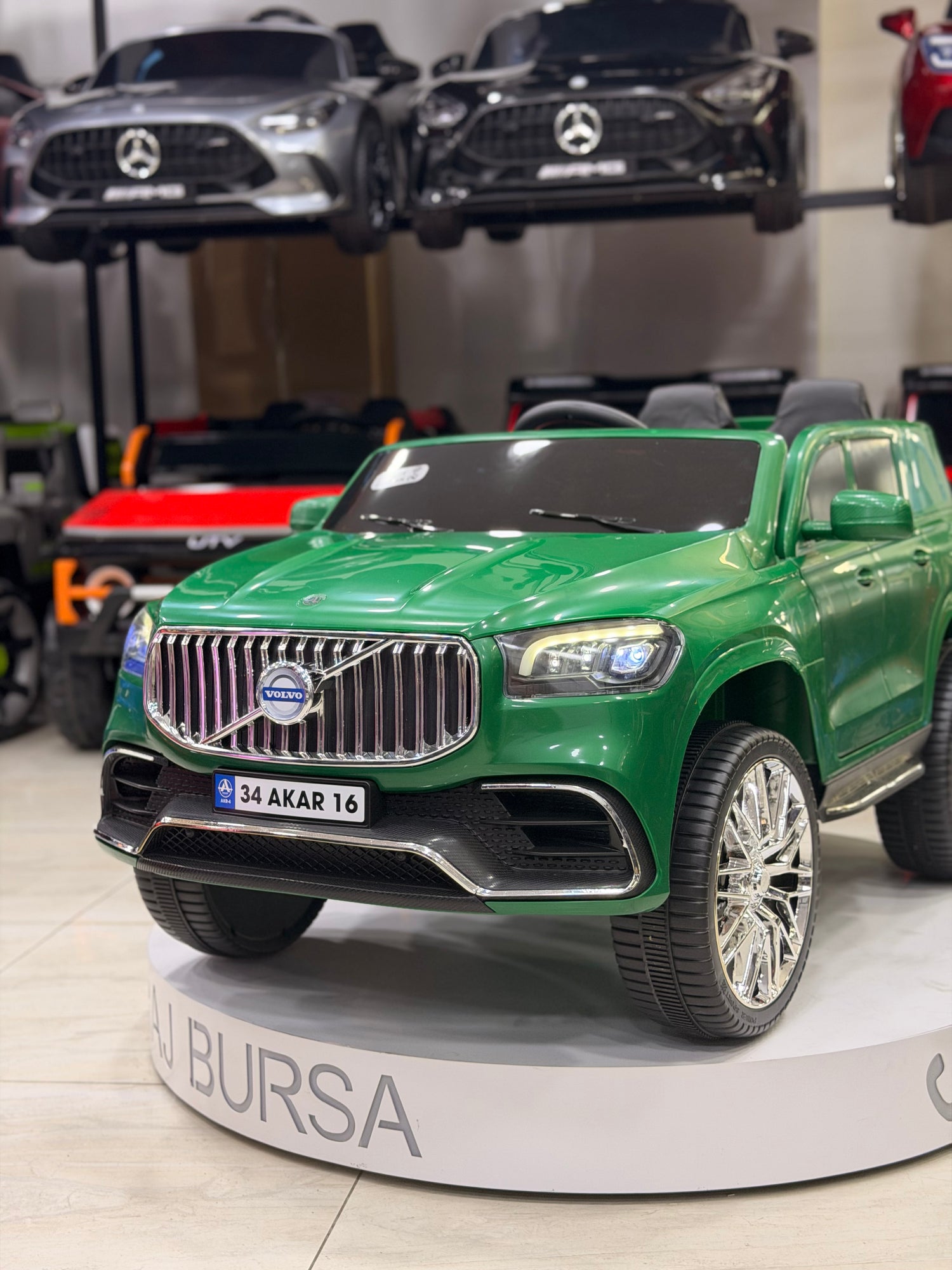 VOLVO AKÜLÜ ARABA 12W 0-6 YAŞ YEŞİL