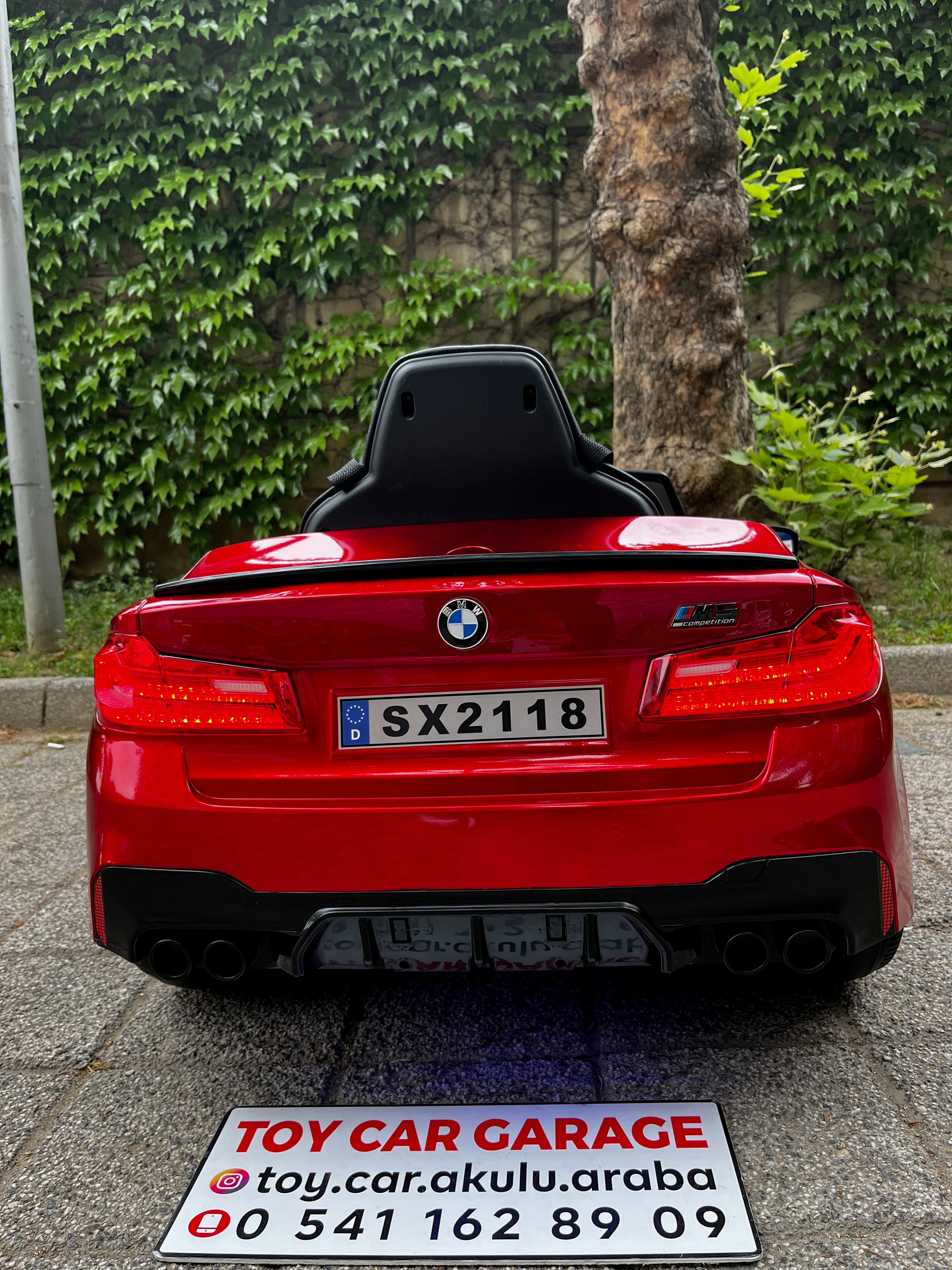 ORJİNAL LİSANSLI BMW M5  AKÜLÜ ARABA 24W 0-6 YAŞ BORDO