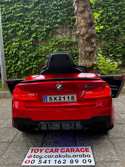ORJİNAL LİSANSLI BMW M5  AKÜLÜ ARABA 24W 0-6 YAŞ BORDO