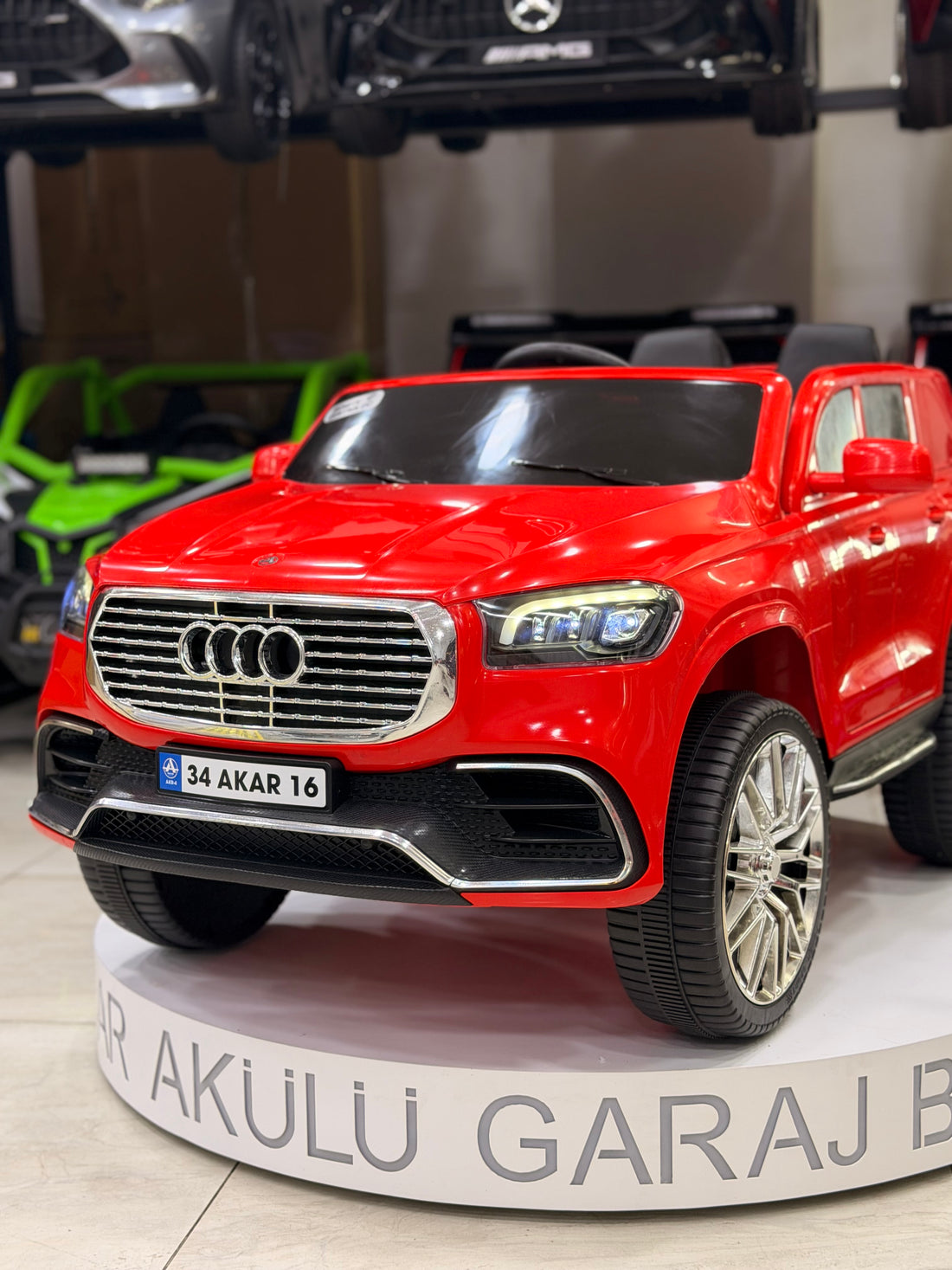 AUDİ AKÜLÜ ARABA 0-6 YAŞ KIRMIZI
