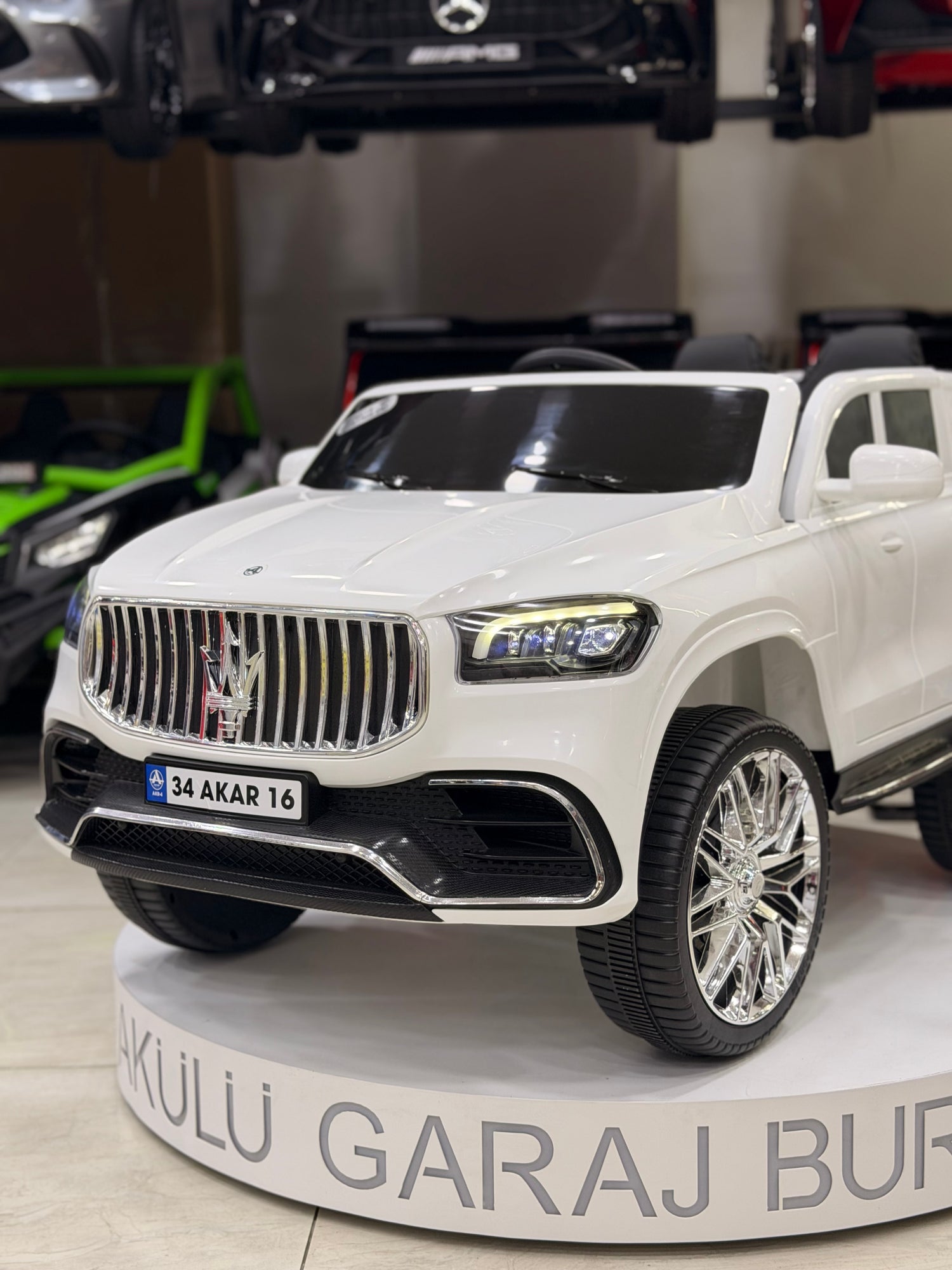 MASERATİ AKÜLÜ ARABA 12W 0-6 YAŞ BEYAZ