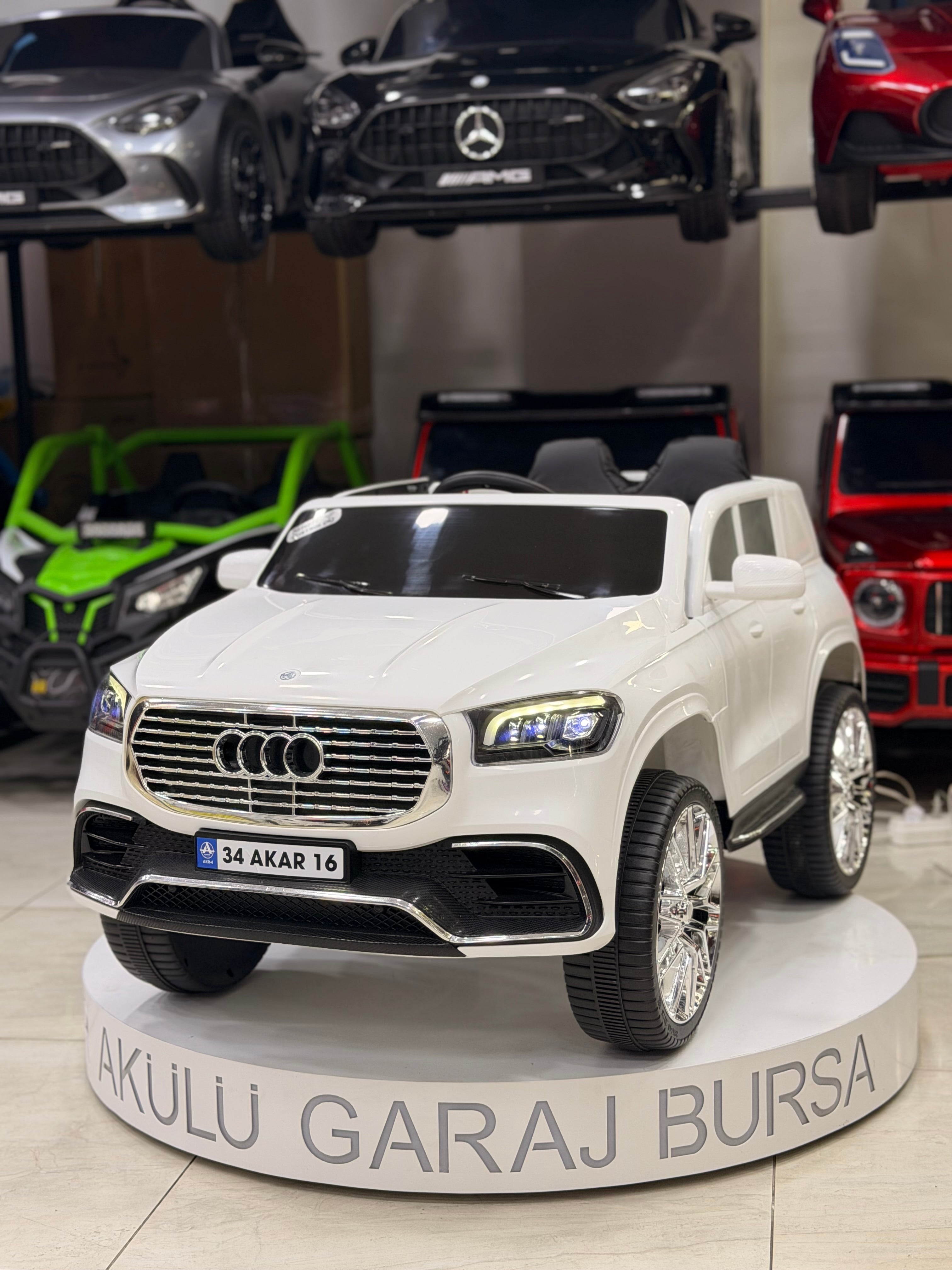 AUDİ AKÜLÜ ARABA 0-6 YAŞ BEYAZ