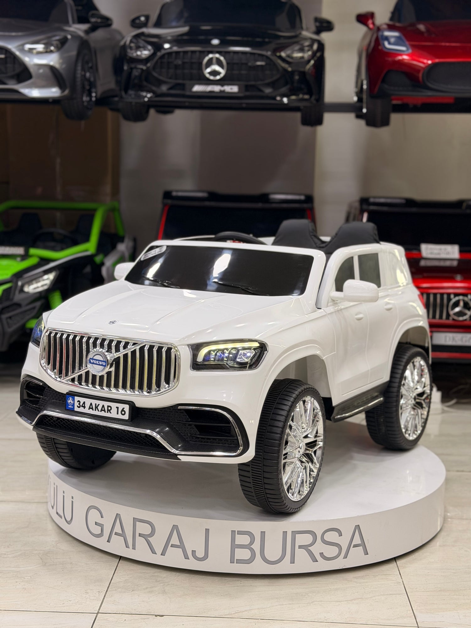 VOLVO AKÜLÜ ARABA 12W 0-6 YAŞ BEYAZ