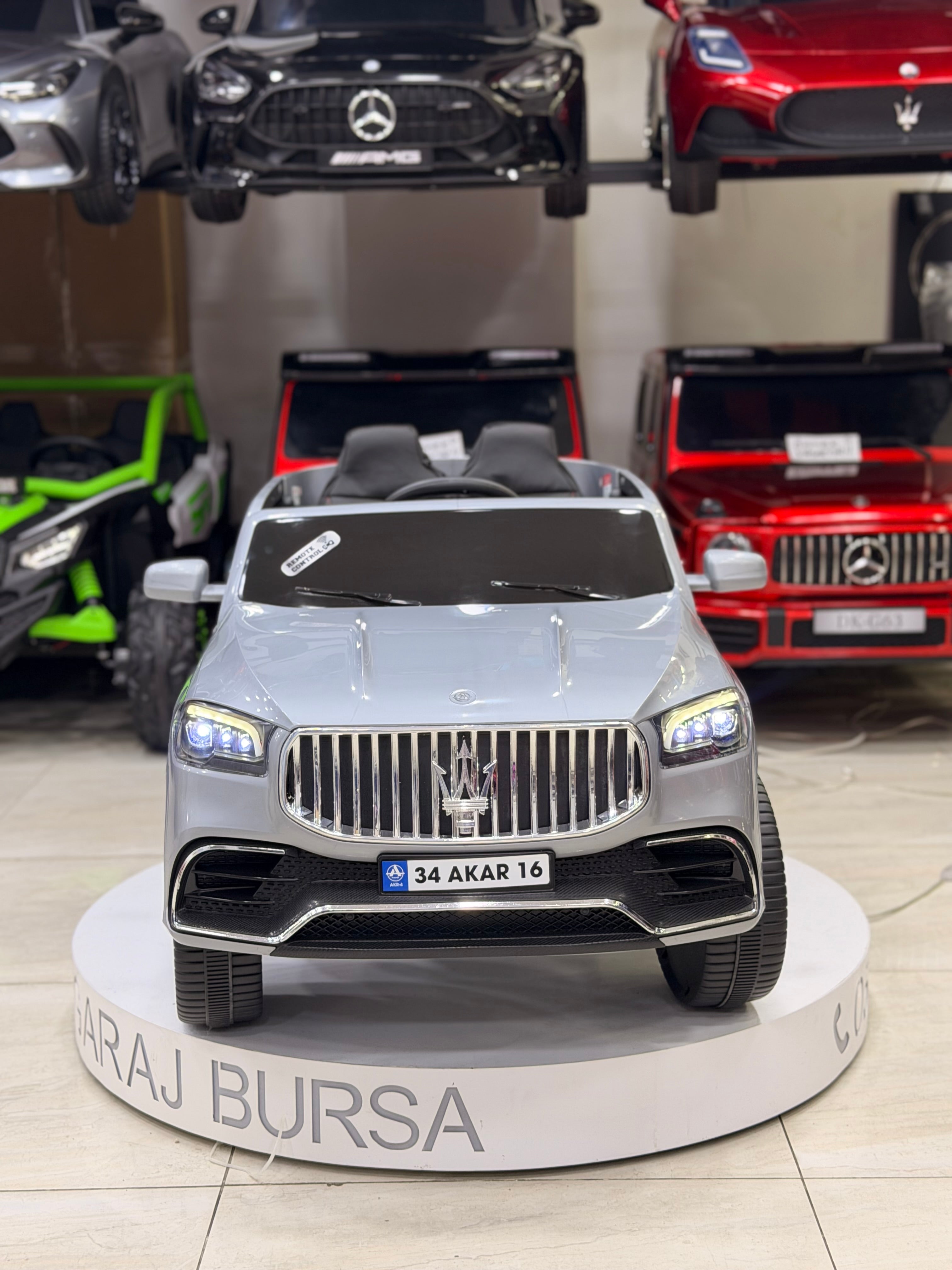 MASERATİ AKÜLÜ ARABA 12W 0-6 YAŞ GRİ