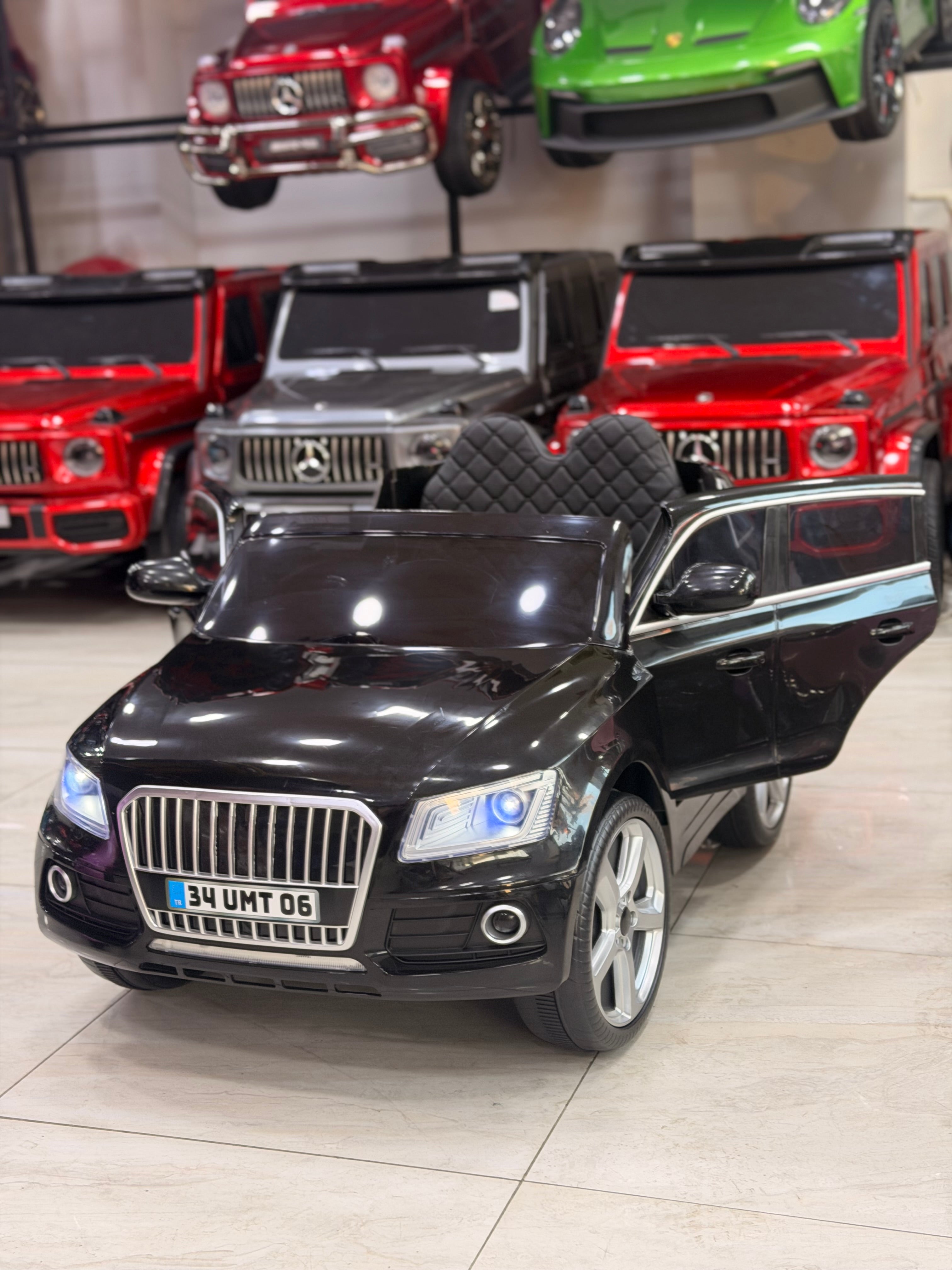 AUDİ AKÜLÜ ARABA 12W 0-6 YAŞ SİYAH