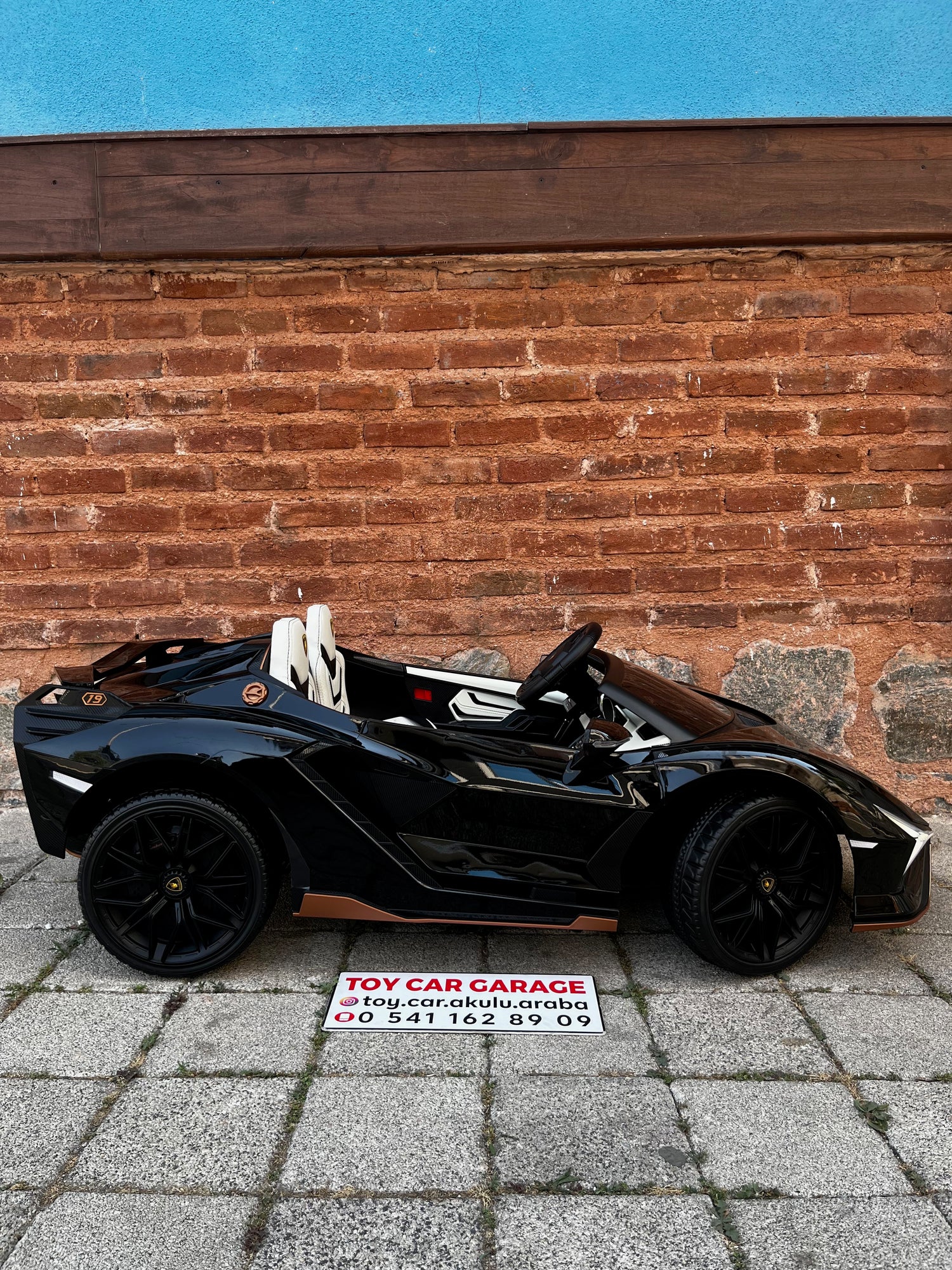 LAMBORGHİNİ SİAN DRİFT ARABASI 24W SİYAH