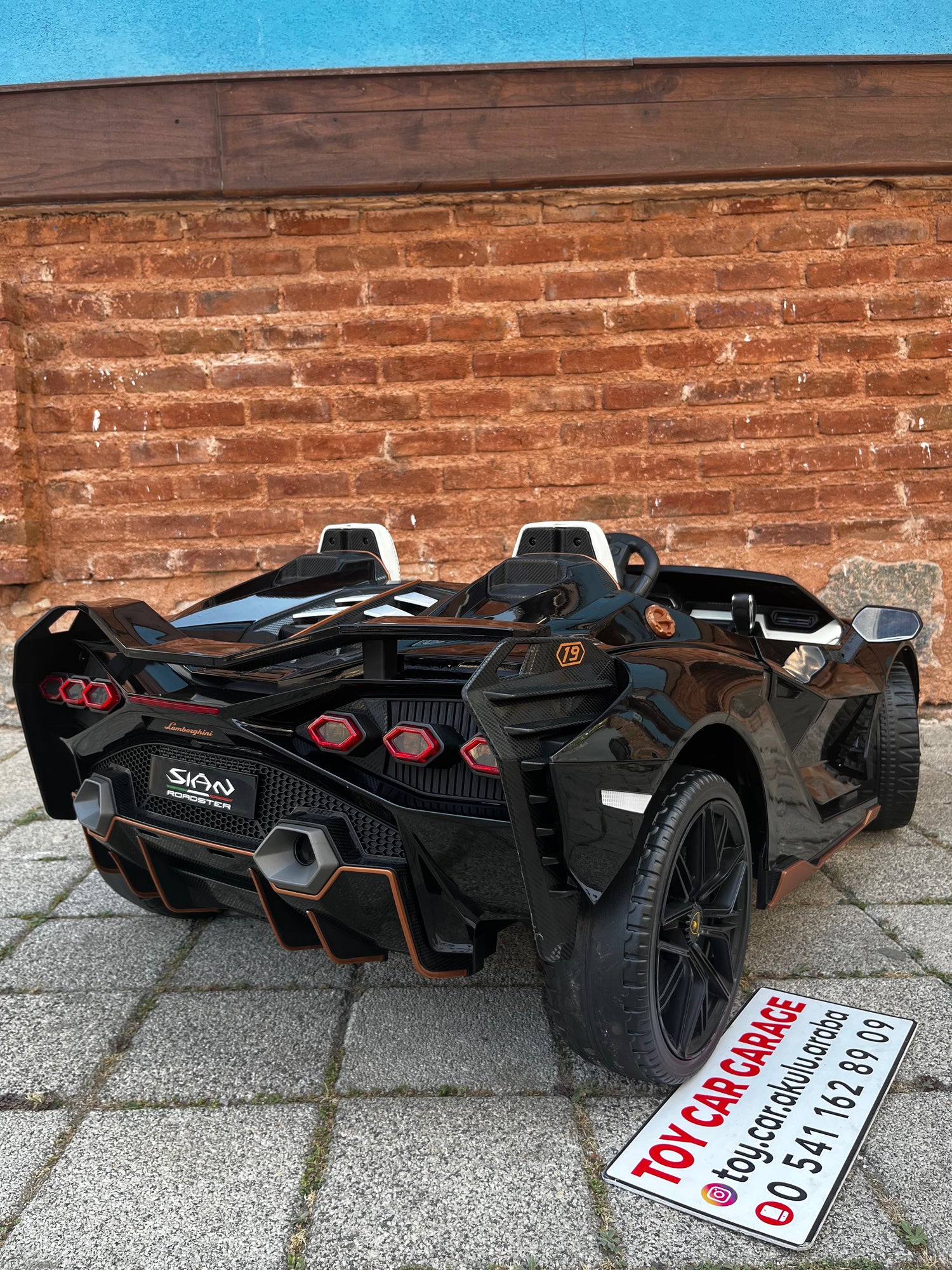 LAMBORGHİNİ SİAN DRİFT ARABASI 24W SİYAH