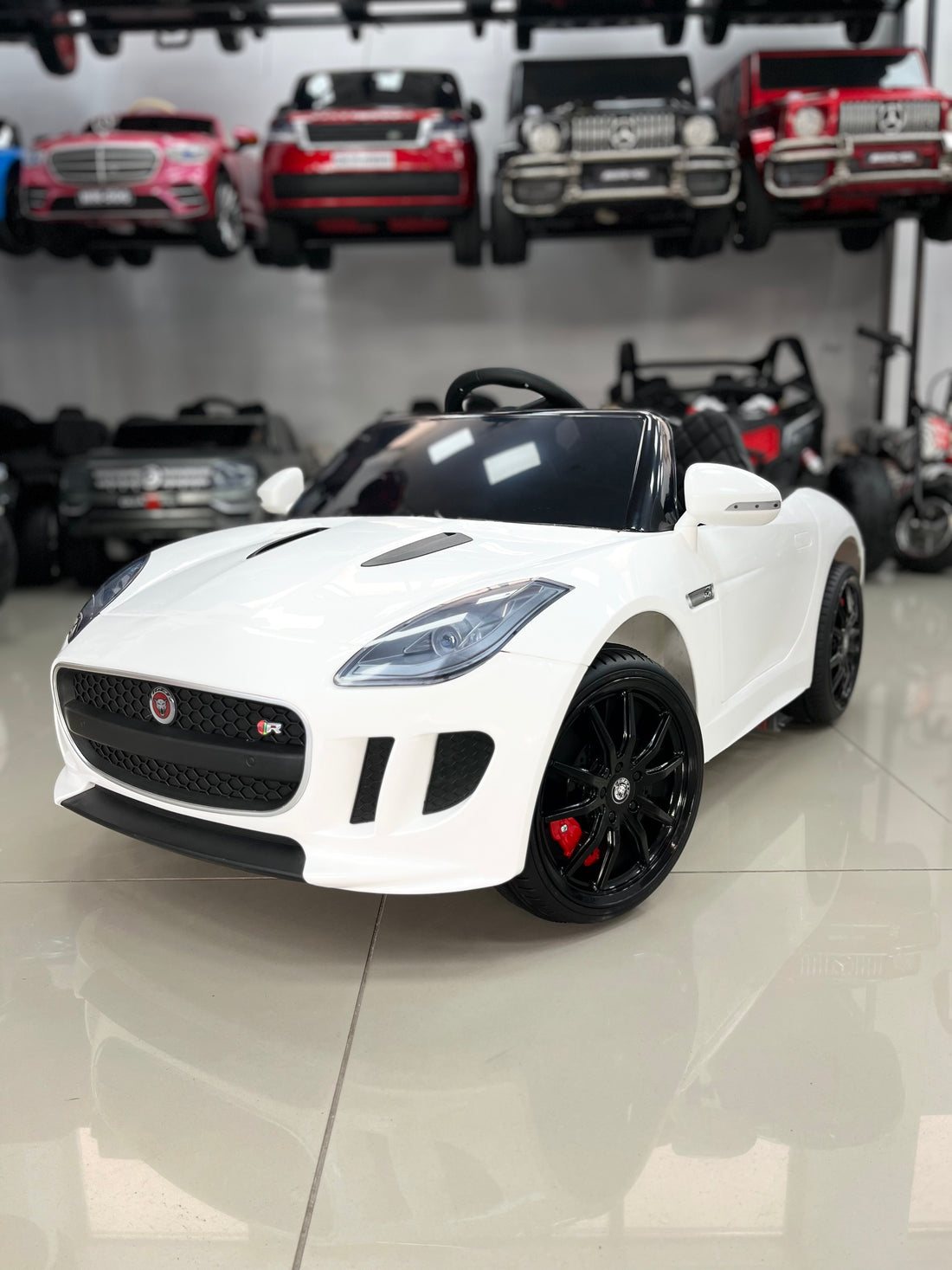 JAGUAR AKÜLÜ ARABA 12W 0-6 YAŞ BEYAZ