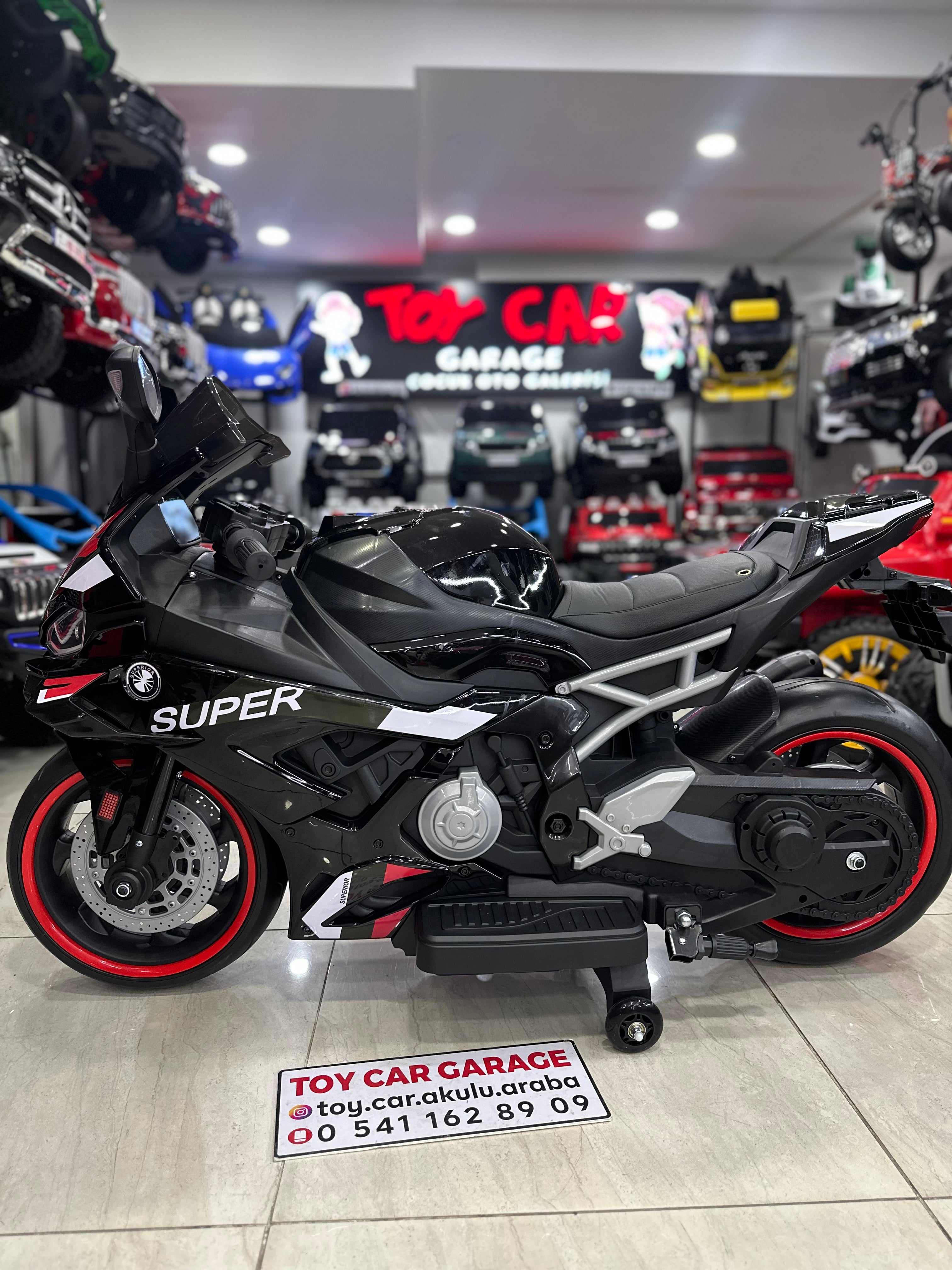 BMW S100RR AKÜLÜ MOTOR 24W 3-9 YAŞ SİYAH