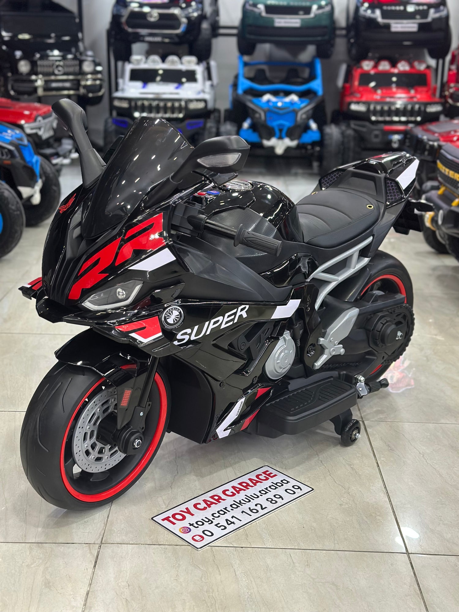 BMW S100RR AKÜLÜ MOTOR 24W 3-9 YAŞ SİYAH