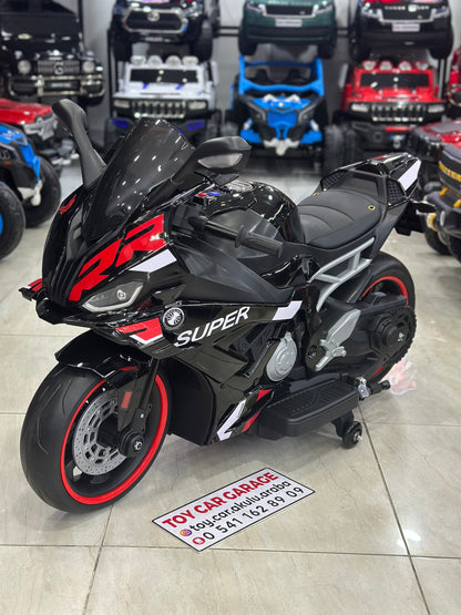 BMW S100RR AKÜLÜ MOTOR 24W 3-9 YAŞ SİYAH