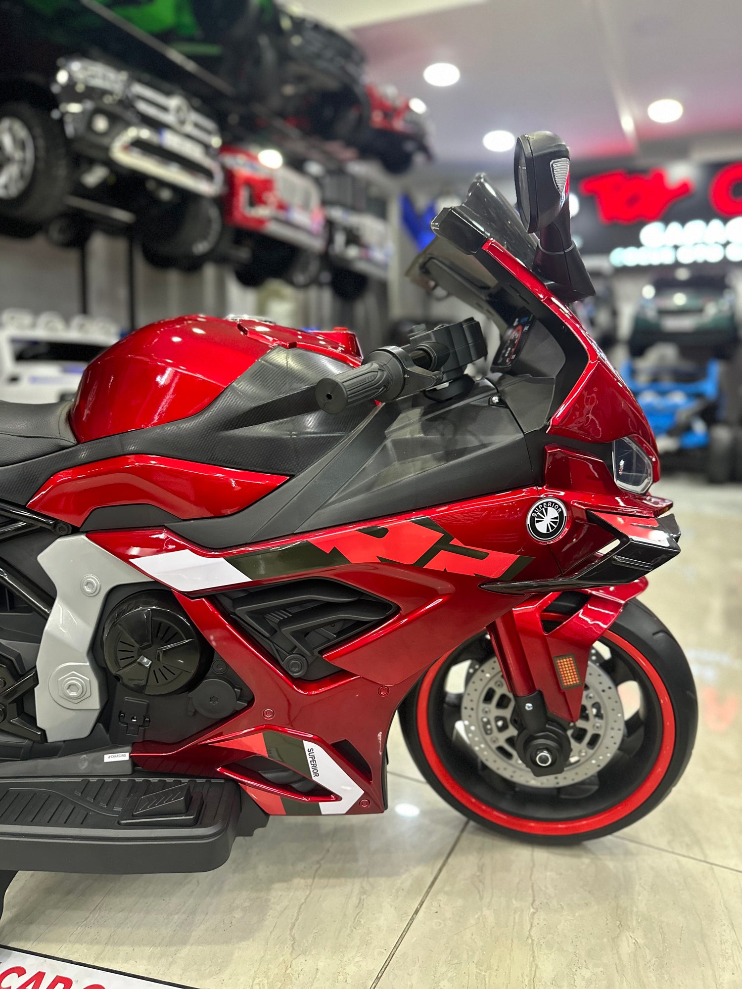 BMW S100RR AKÜLÜ MOTOR 3-9 YAŞ BORDO