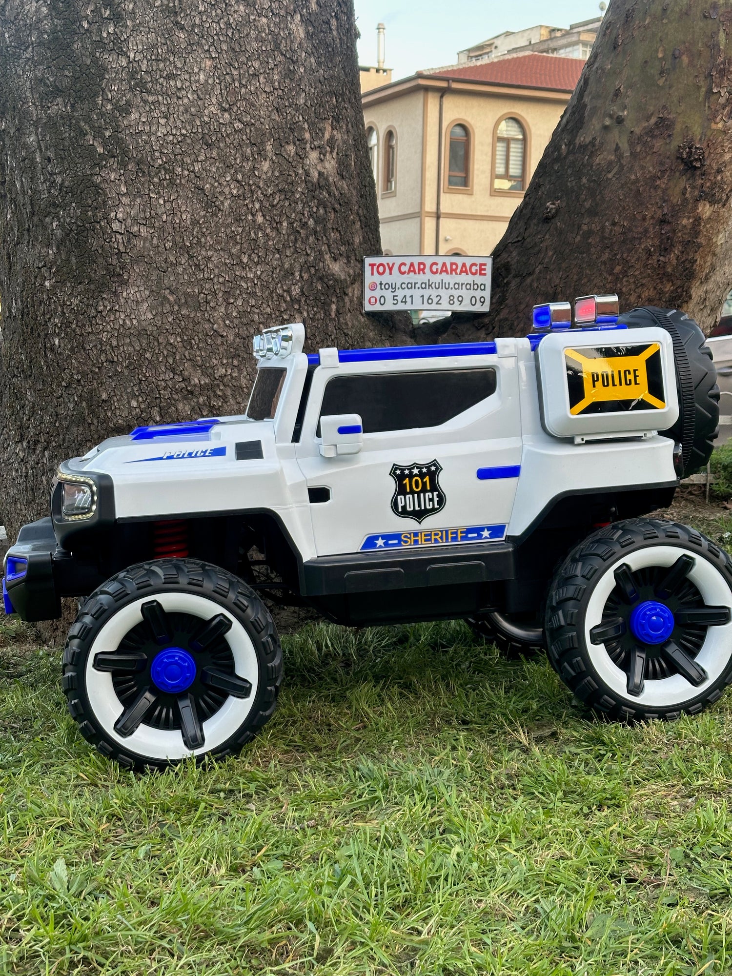 DEV JEEP 24W 4*4 POLİS