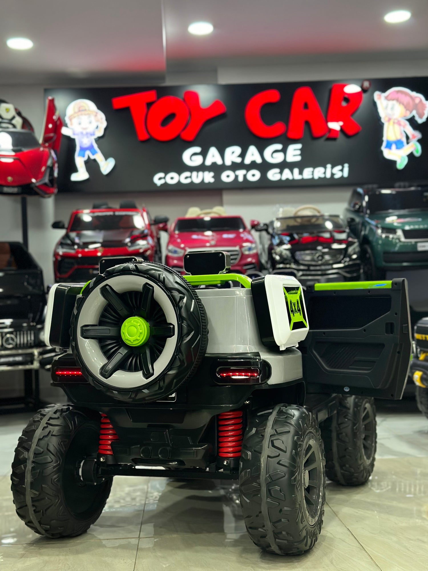 DEV JEEP 24W 4*4 GRİ