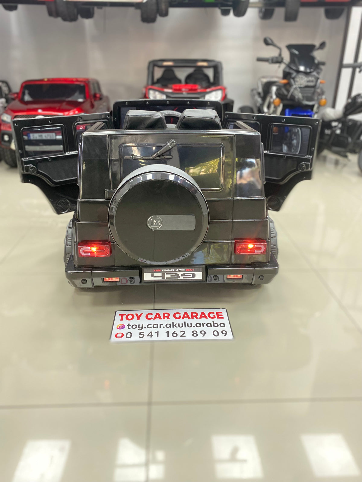 BRABUS AKÜLÜ ARABA 12W 0-6 YAŞ SİYAH