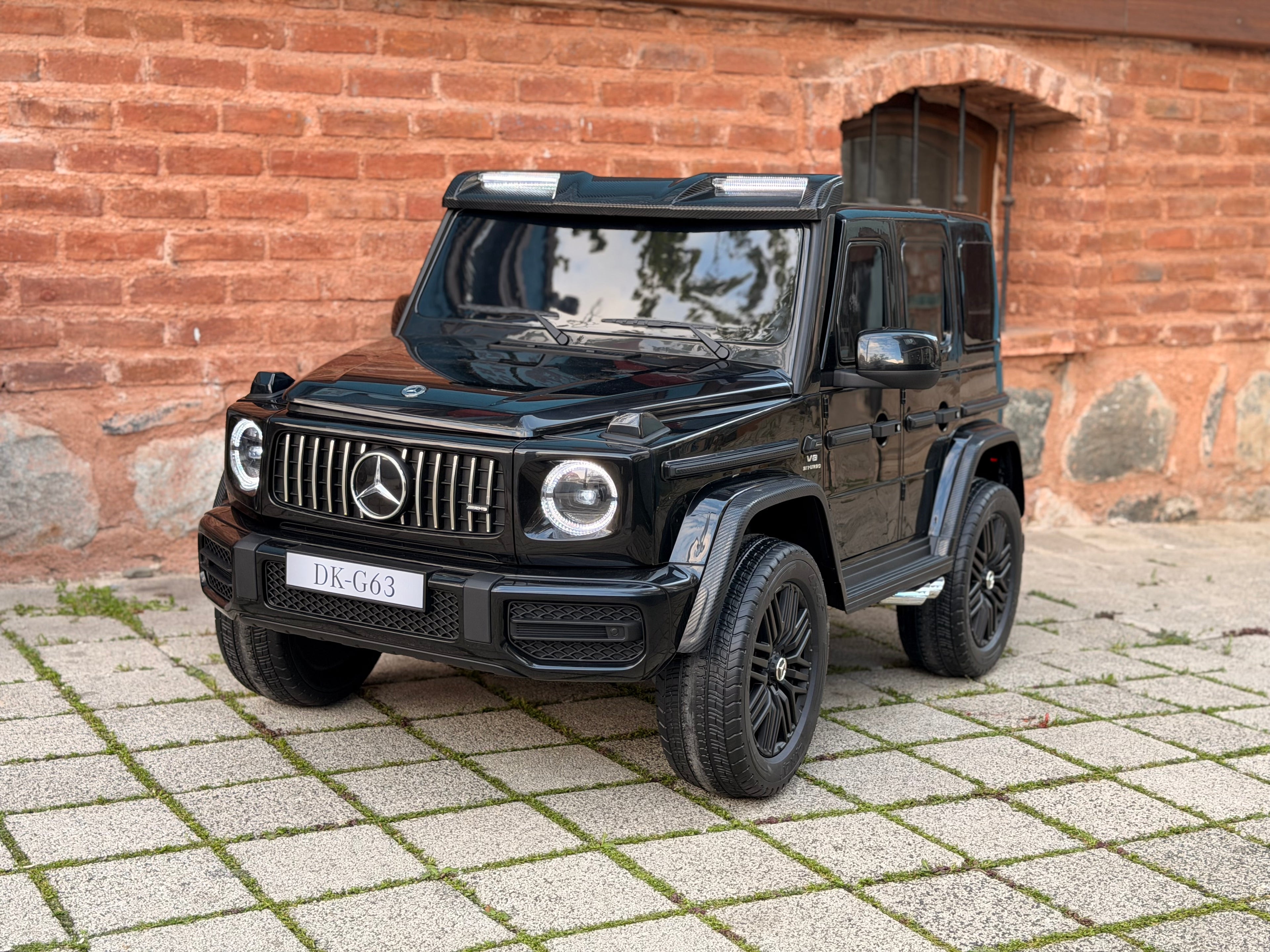 DEV MERCEDES G63 12W 0-10 YAŞ