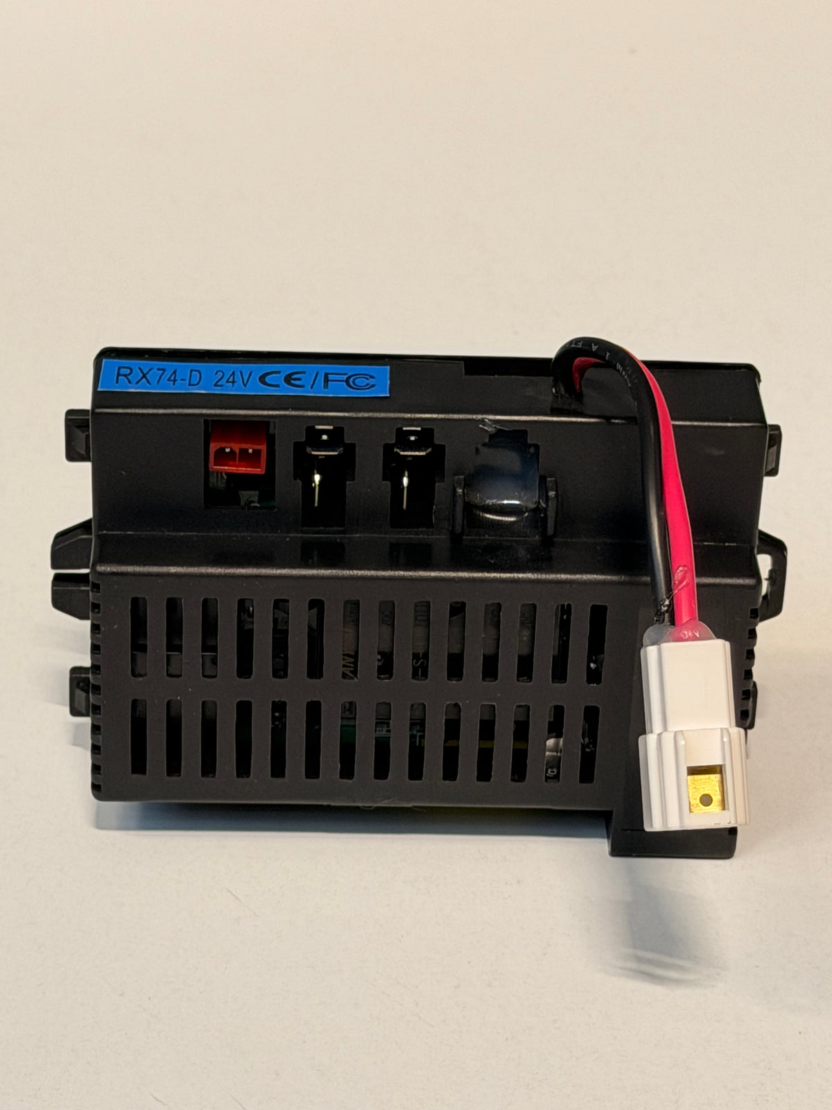 ANAKART 24 VOLT AKÜLÜ ARABA (MERCEDES G63 VE BAZI UTV MODELLERİ) WEELYE RX74-D 24V