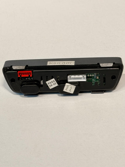 YEDEK PARÇA MERCEDES G63 AKÜLÜ ARABA 24 VOLT MÜZİK PANELİ