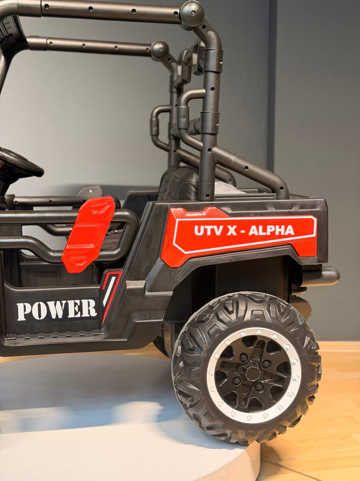 AKÜLÜ UTV 24W 0-6 YAŞ KIRMIZI
