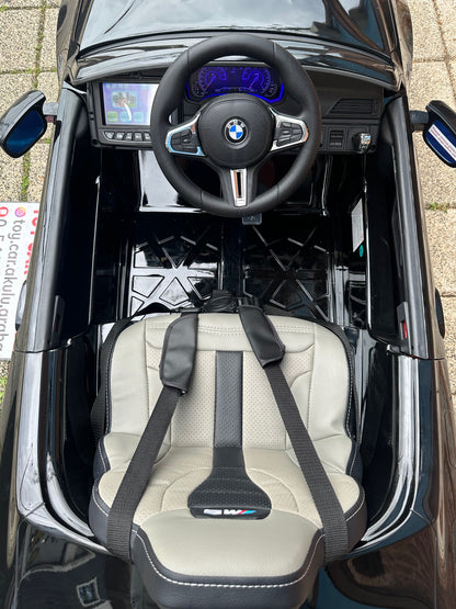ORJİNAL LİSANSLI BMW M5  AKÜLÜ ARABA 24W 0-6 YAŞ SİYAH
