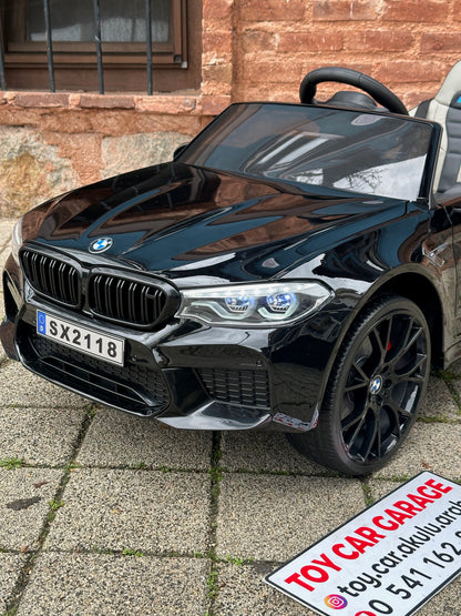 ORJİNAL LİSANSLI BMW M5  AKÜLÜ ARABA 24W 0-6 YAŞ SİYAH