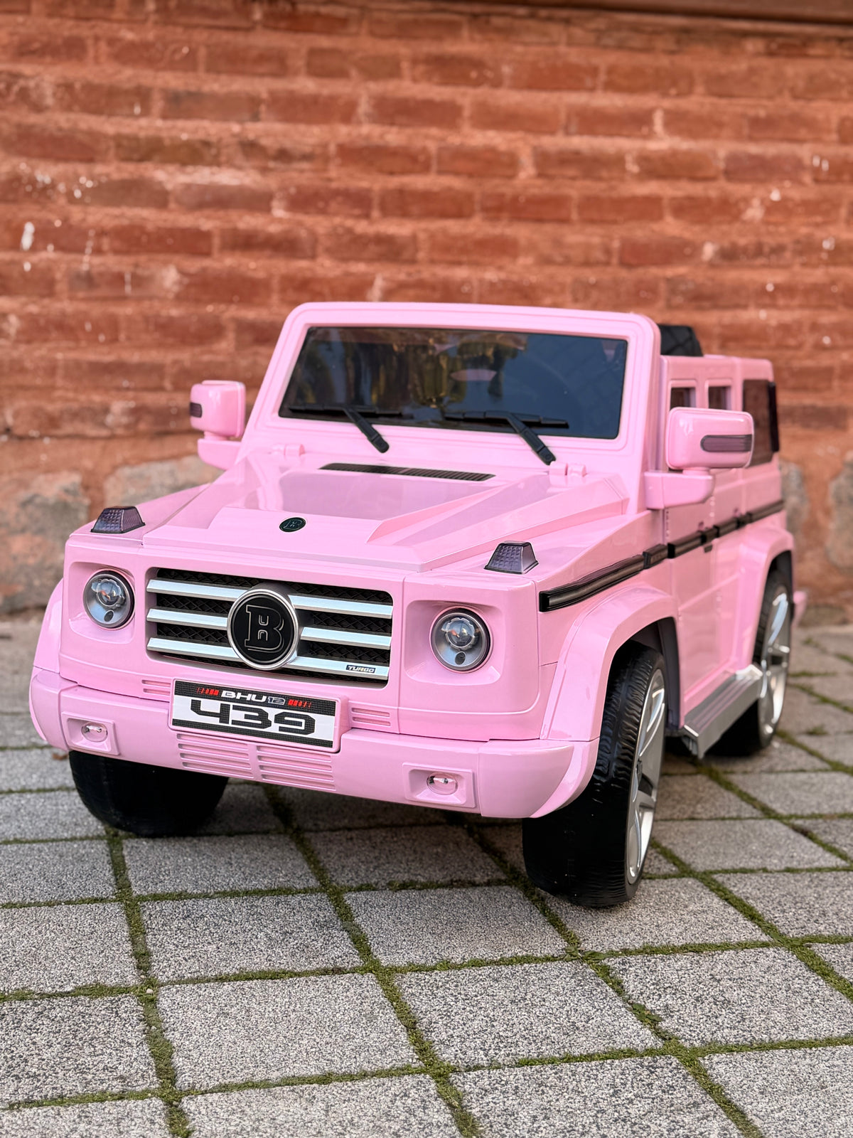 BRABUS AKÜLÜ ARABA EVA LASTİK 12W 0-6 YAŞ PEMBE