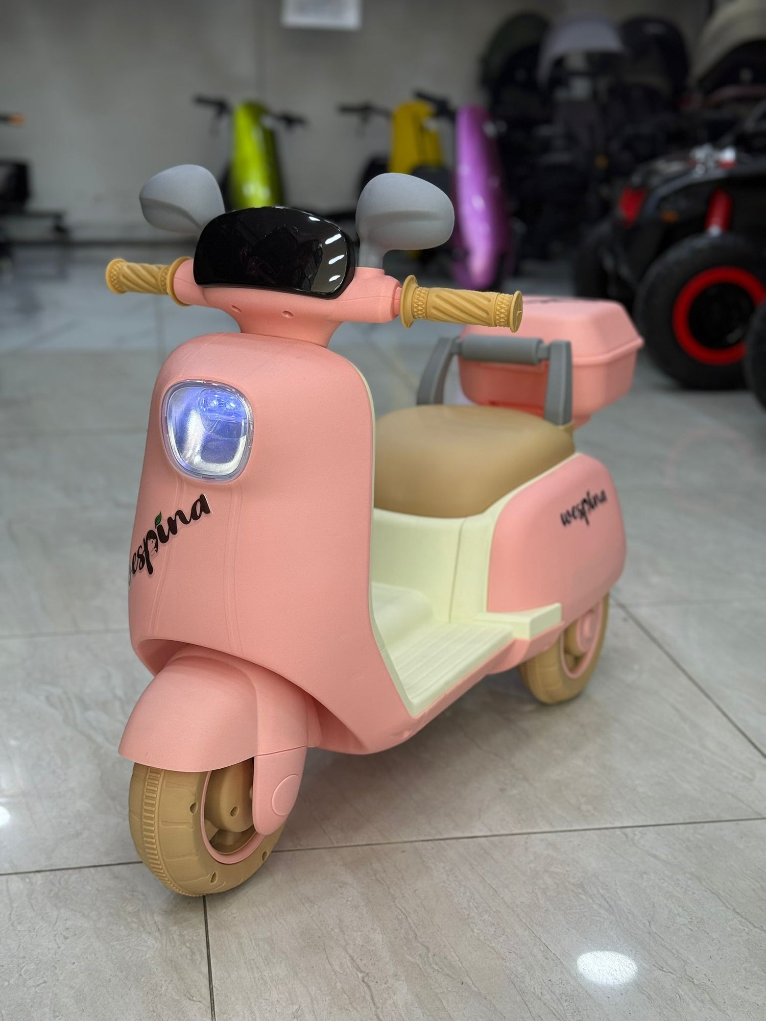 WESPİNA AKÜLÜ MOTOR 6W 0-4 YAŞ PEMBE