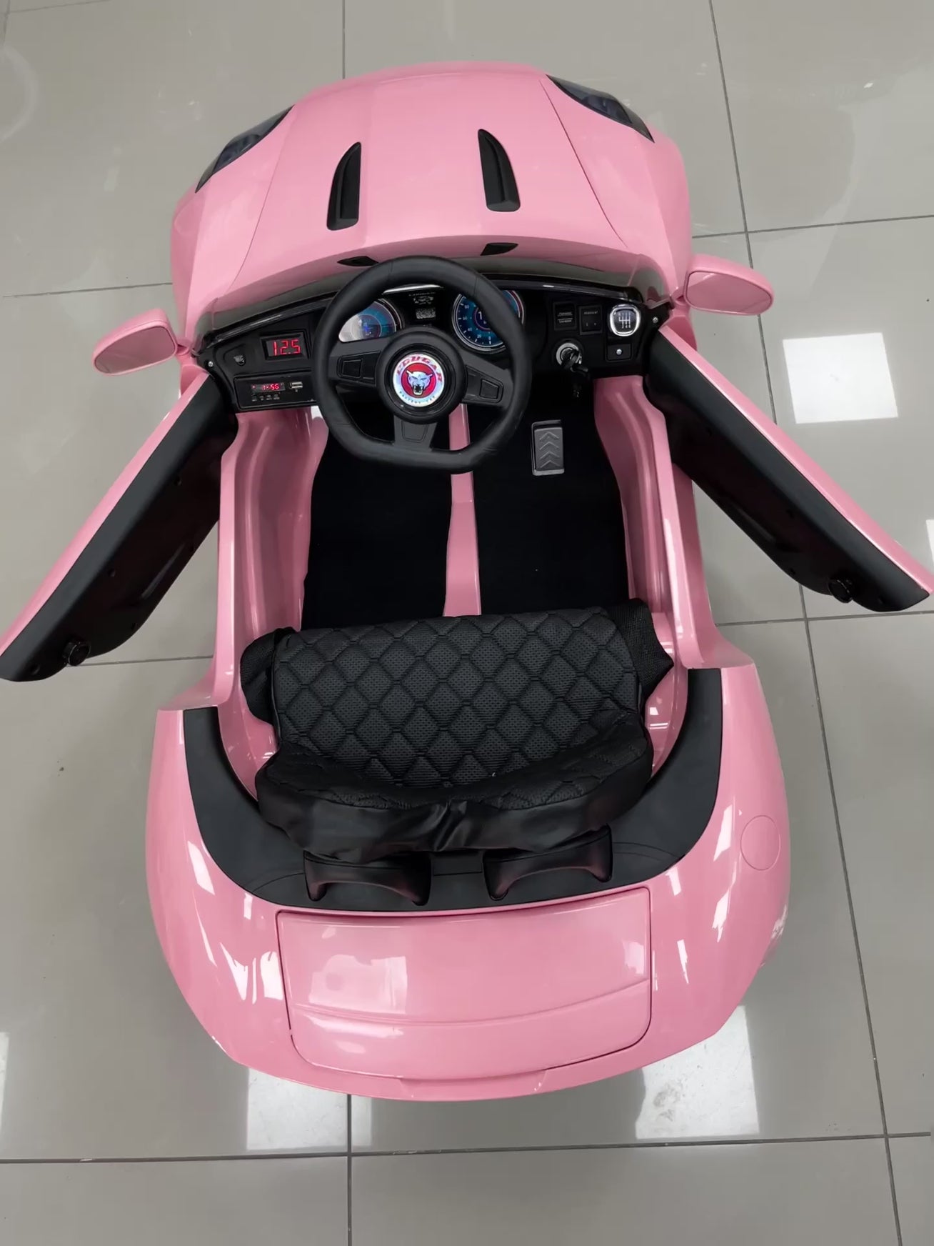 JAGUAR AKÜLÜ ARABA 12W 0-6 YAŞ PEMBE