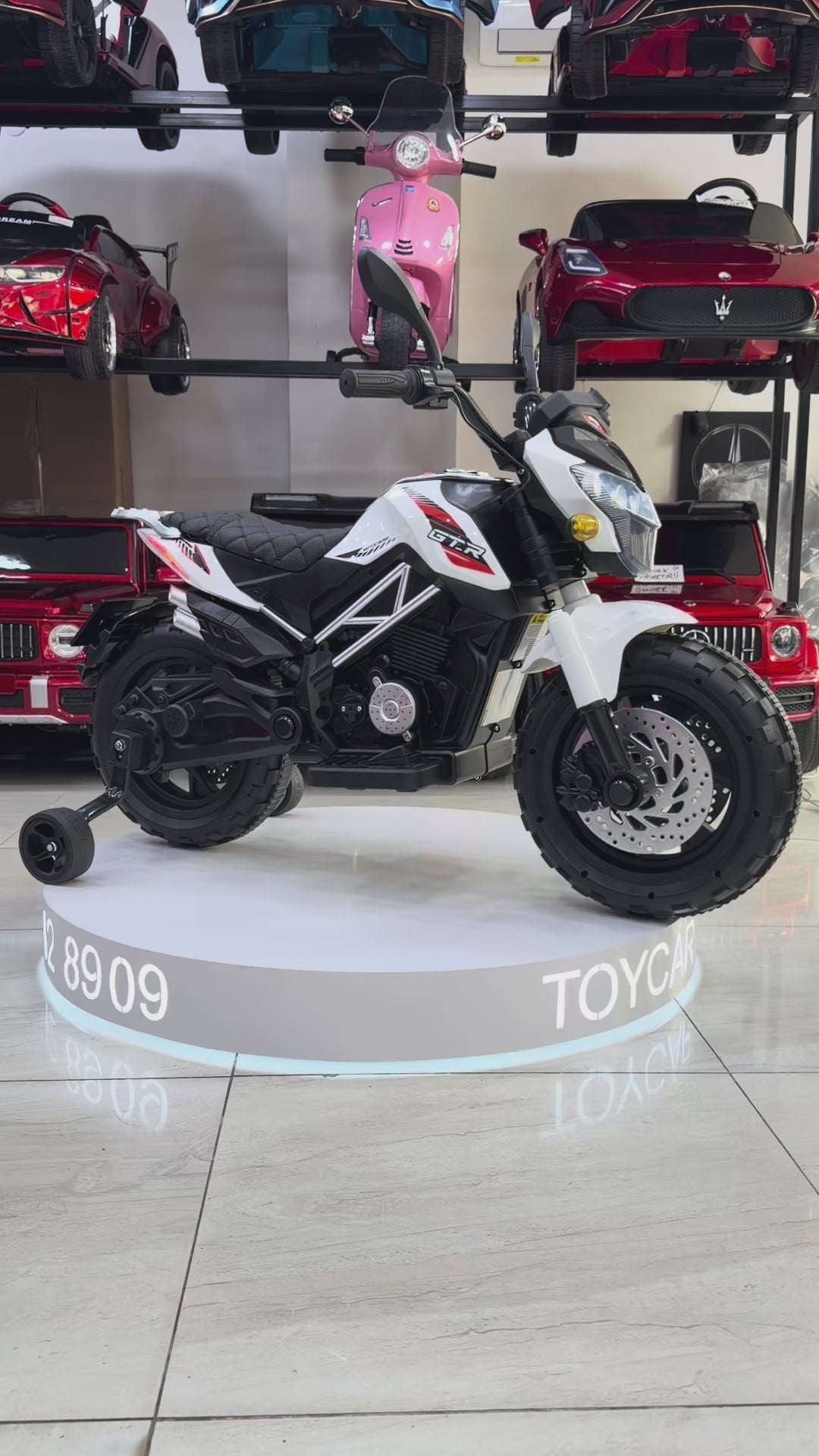 AKÜLÜ MOTOR 12W 3-9 YAŞ BEYAZ